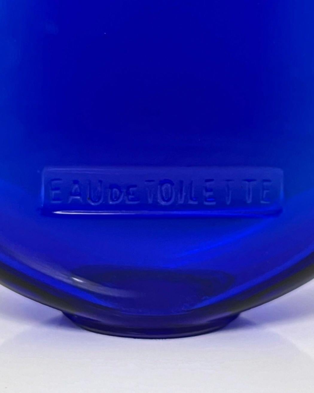 Vetro soffiato René Lalique Art Deco Bottiglia di profumo blu cobalto per Worth 
