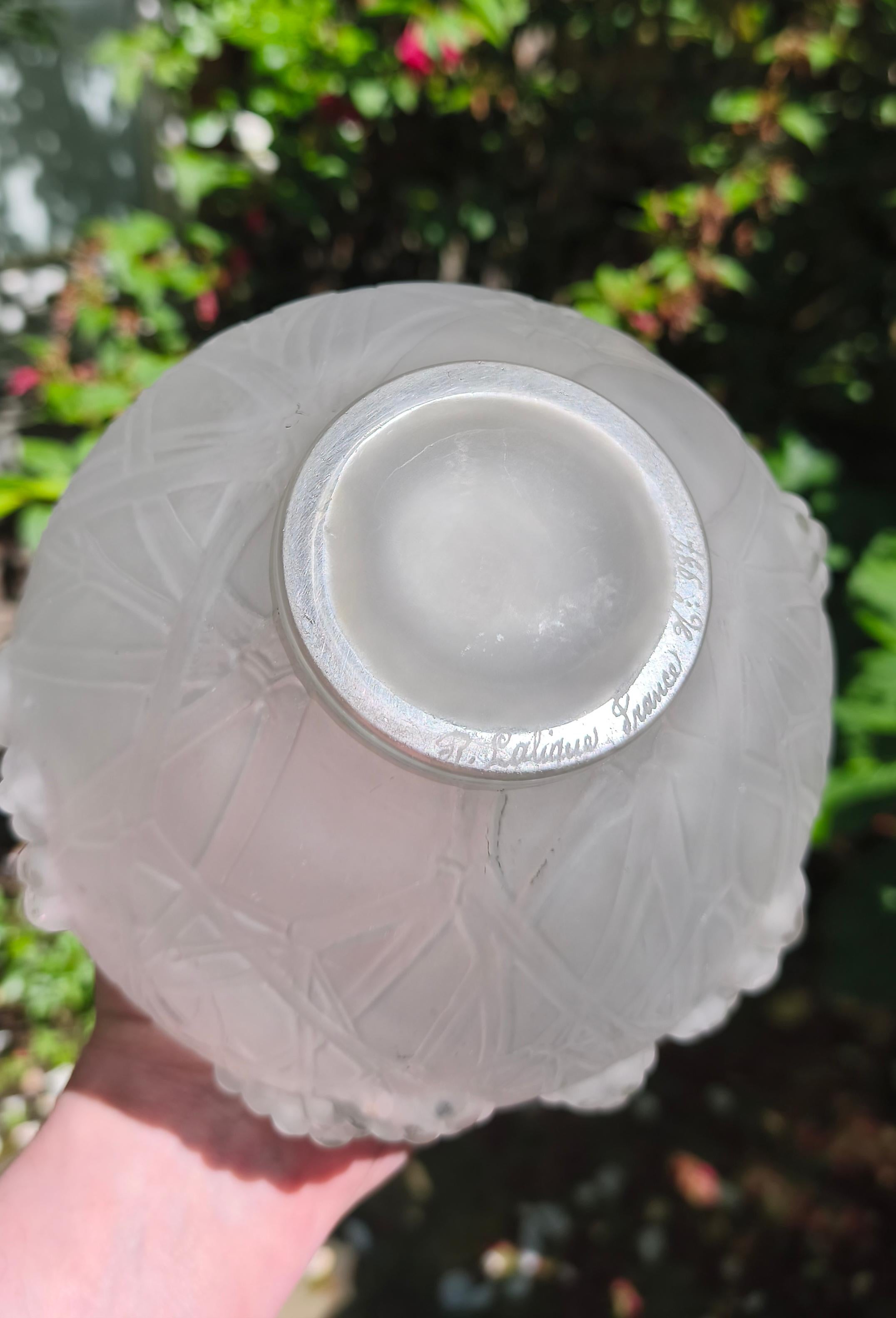 Jarrón de cristal art déco René Lalique 