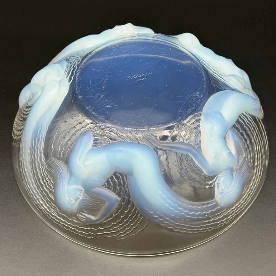 René Lalique Art Deco Bol Calypso en verre opalescent Excellent état - En vente à SAINT-OUEN-SUR-SEINE, FR