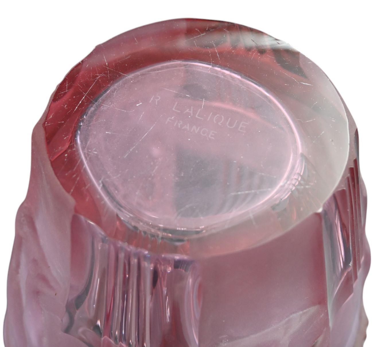 Vetro artistico Vaso Art Deco di Rene Lalique in vendita