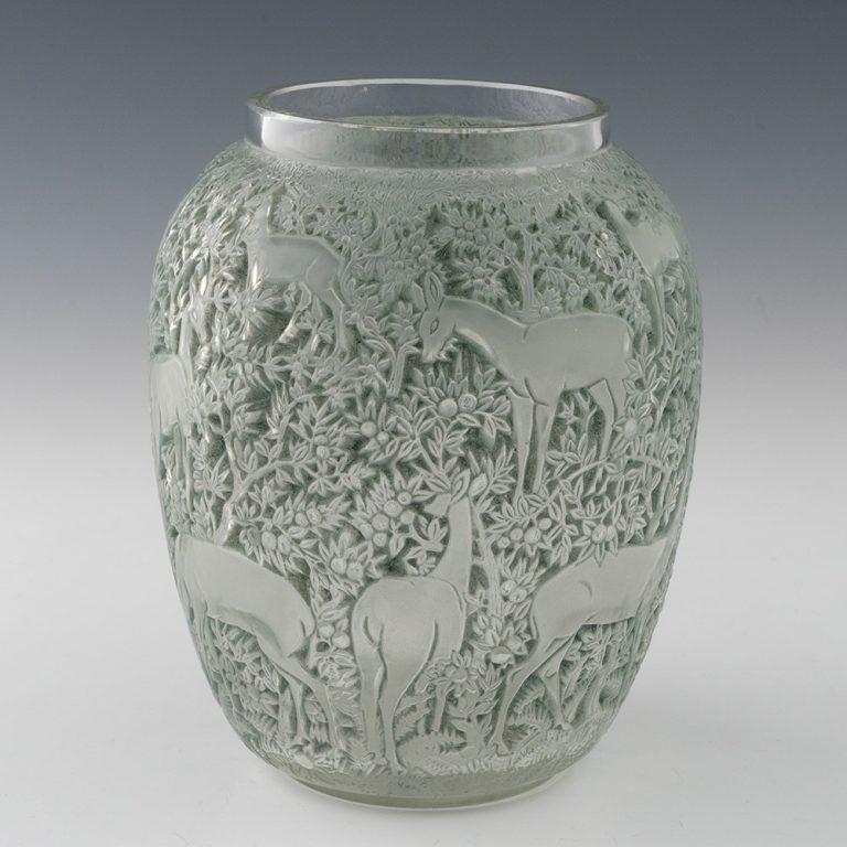 Francese Rene Lalique Vaso Biches Marilhac 1082 Disegnato nel 1932 in vendita