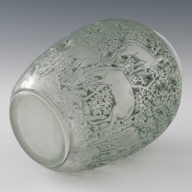 Rene Lalique Vaso Biches Marilhac 1082 Disegnato nel 1932 in vendita 1