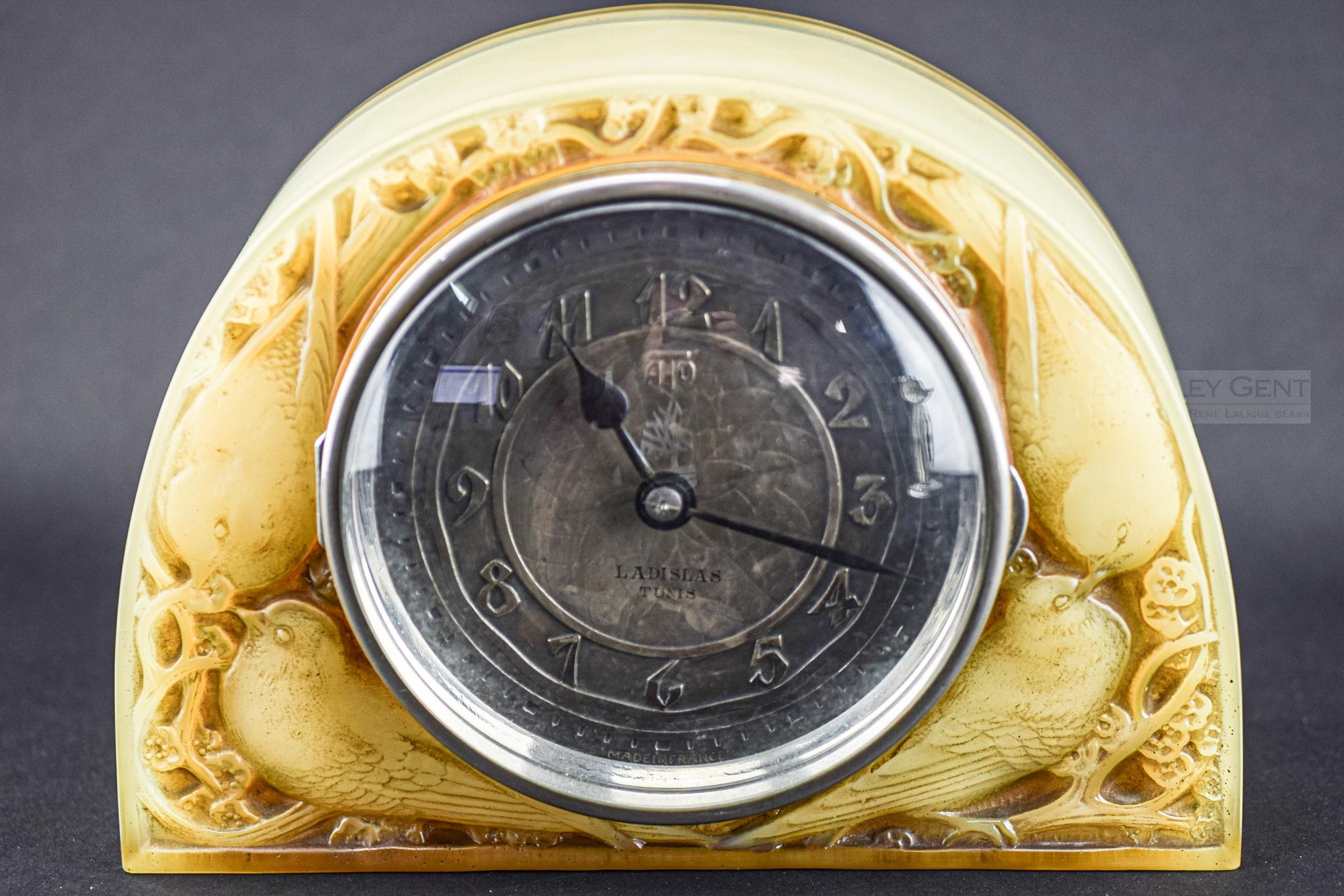Art Deco Rene Lalique Butterscotch Moineaux clock C1924