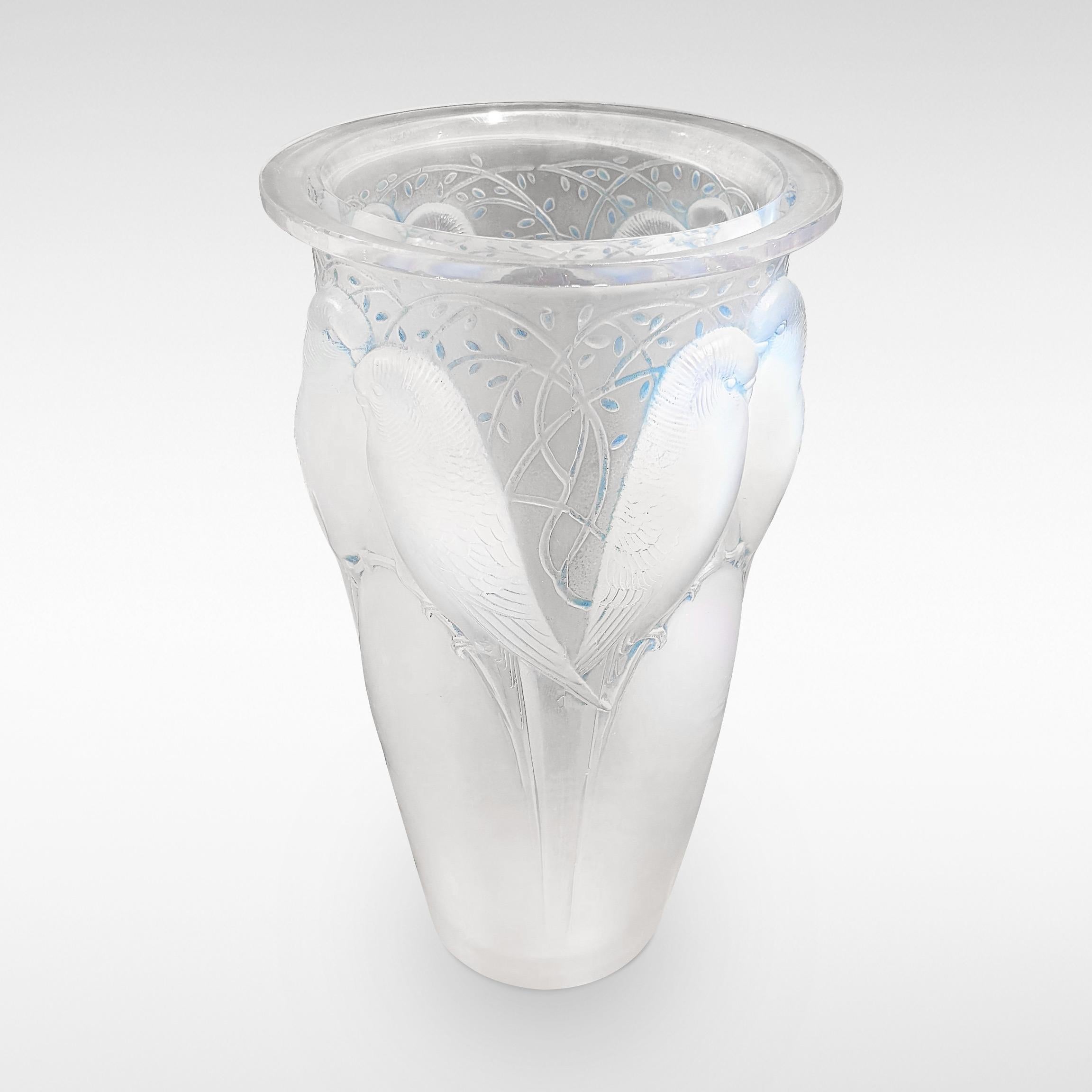 Art Deco Rene Lalique 'Ceylan' Vase For Sale