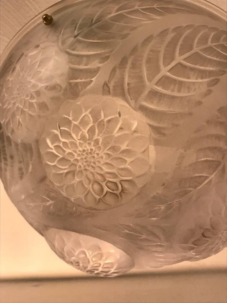 Rene Lalique Chandelier ‘Dahlias’ Signed In Excellent Condition For Sale In North Bergen, NJ