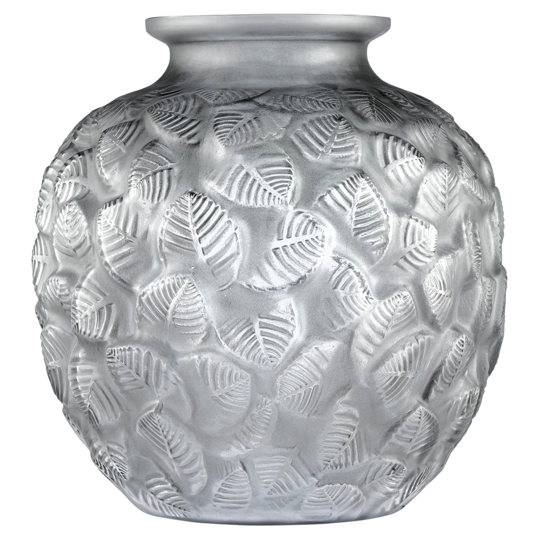 René Lalique Charmilles Vase im Angebot