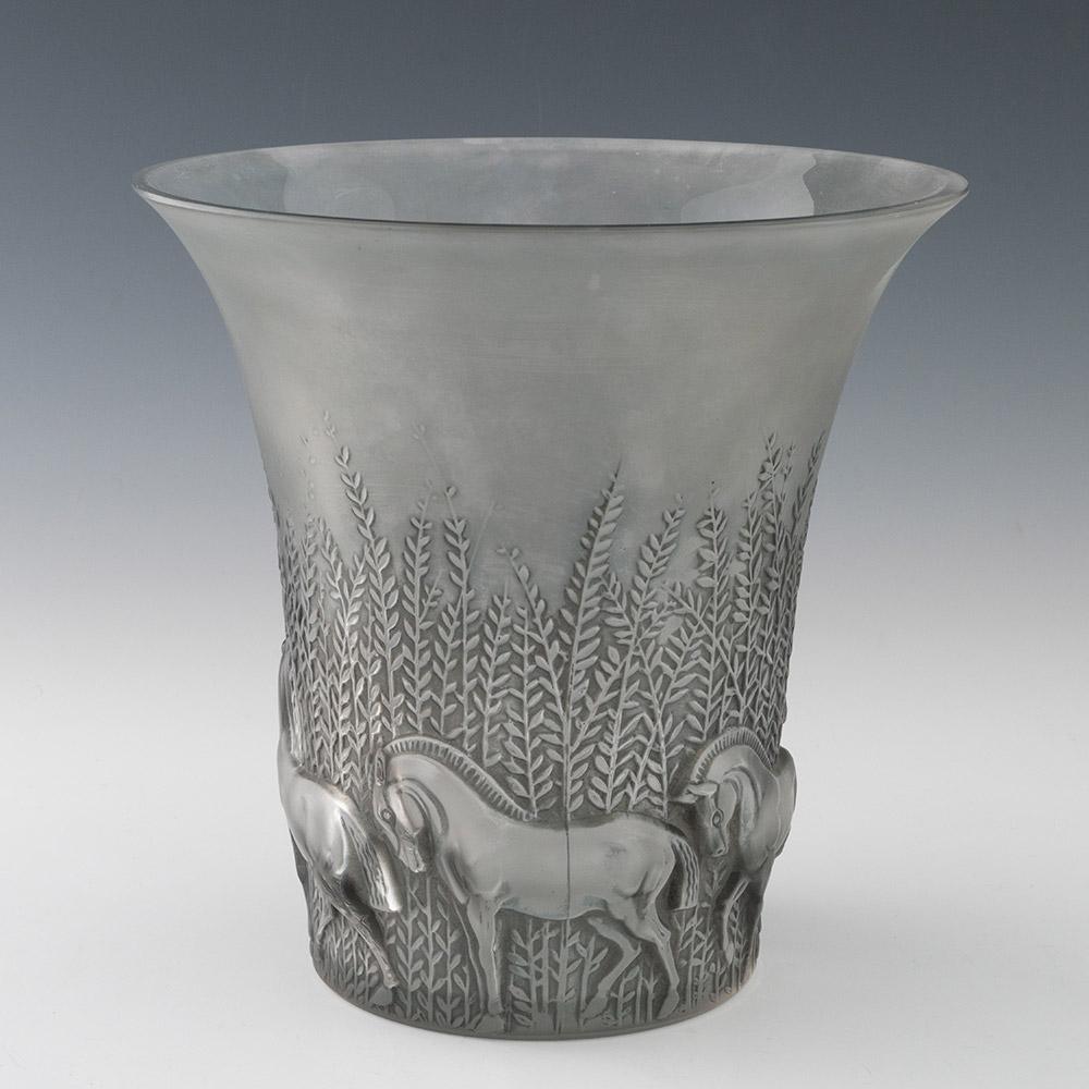 Rene Lalique Jarrón Cheveaux Marcilhac 1047 Diseñado 1930 Francés en venta
