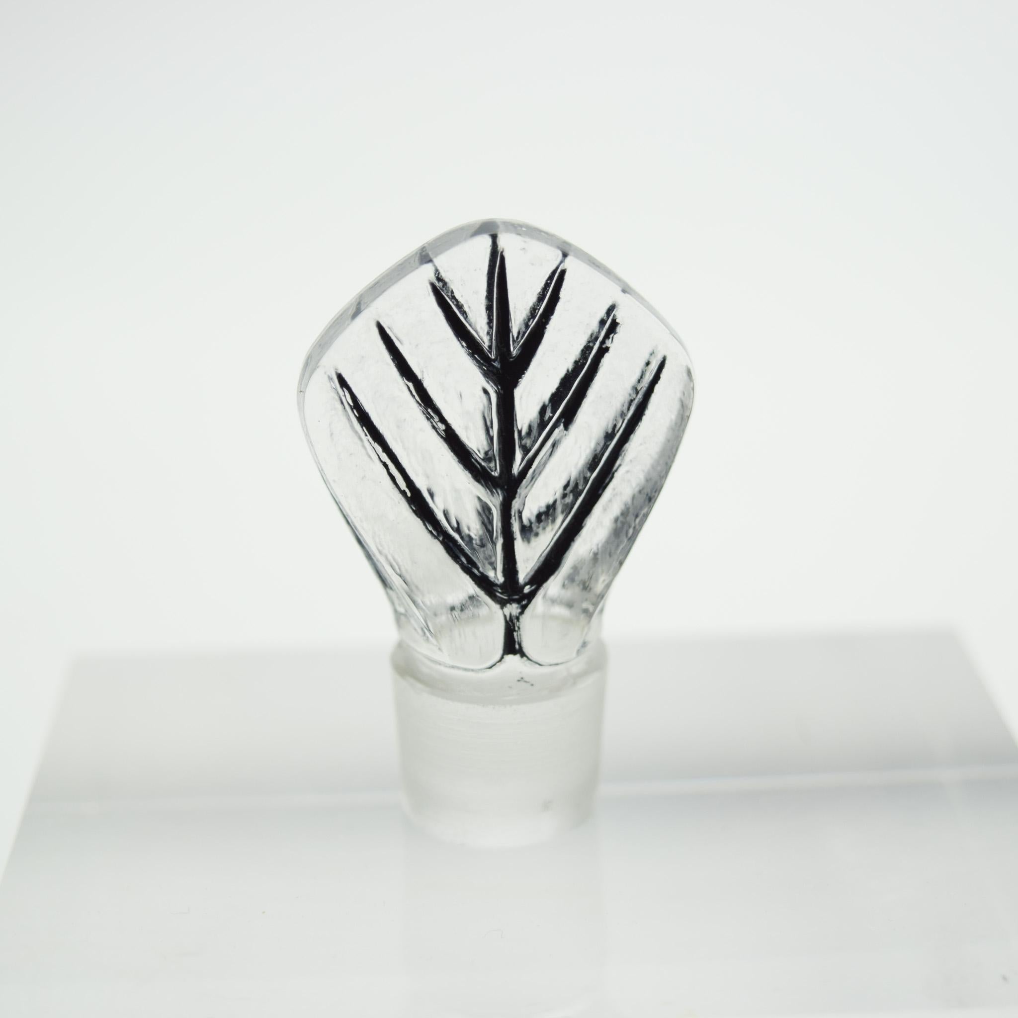 Rene Lalique Cigalia Perfume bottle C1925 For Sale 4