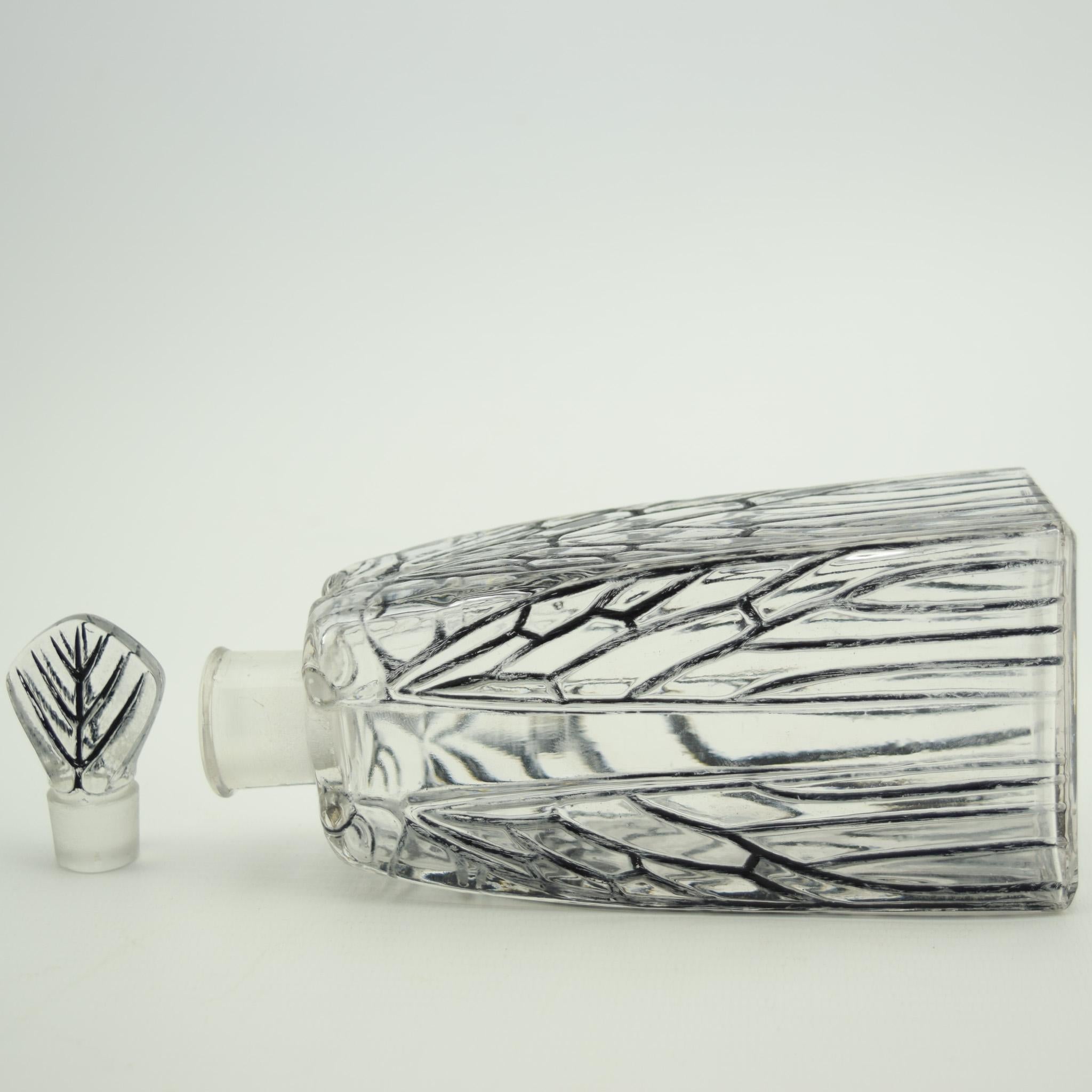 Early 20th Century Rene Lalique Cigalia Perfume bottle C1925 For Sale