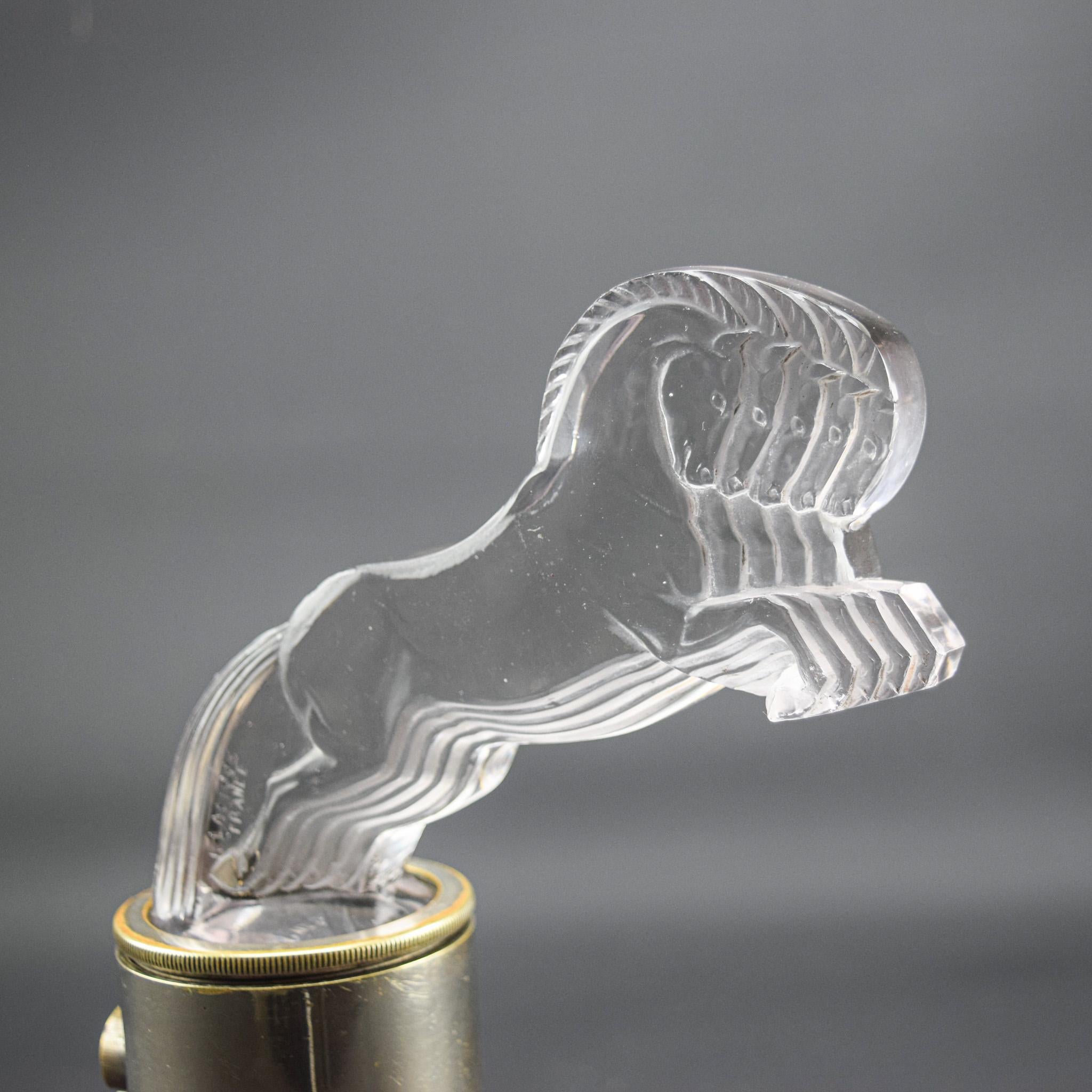Inizio XX secolo Rene Lalique Cinq Chevaux car mascot C1925 in vendita