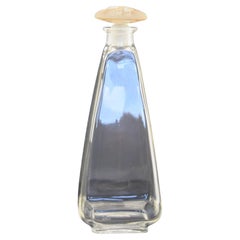 Bottiglia di profumo Claire di Rene Lalique
