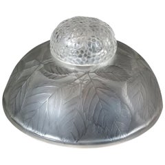 Tintero "Cernay" de cristal transparente y esmerilado René Lalique