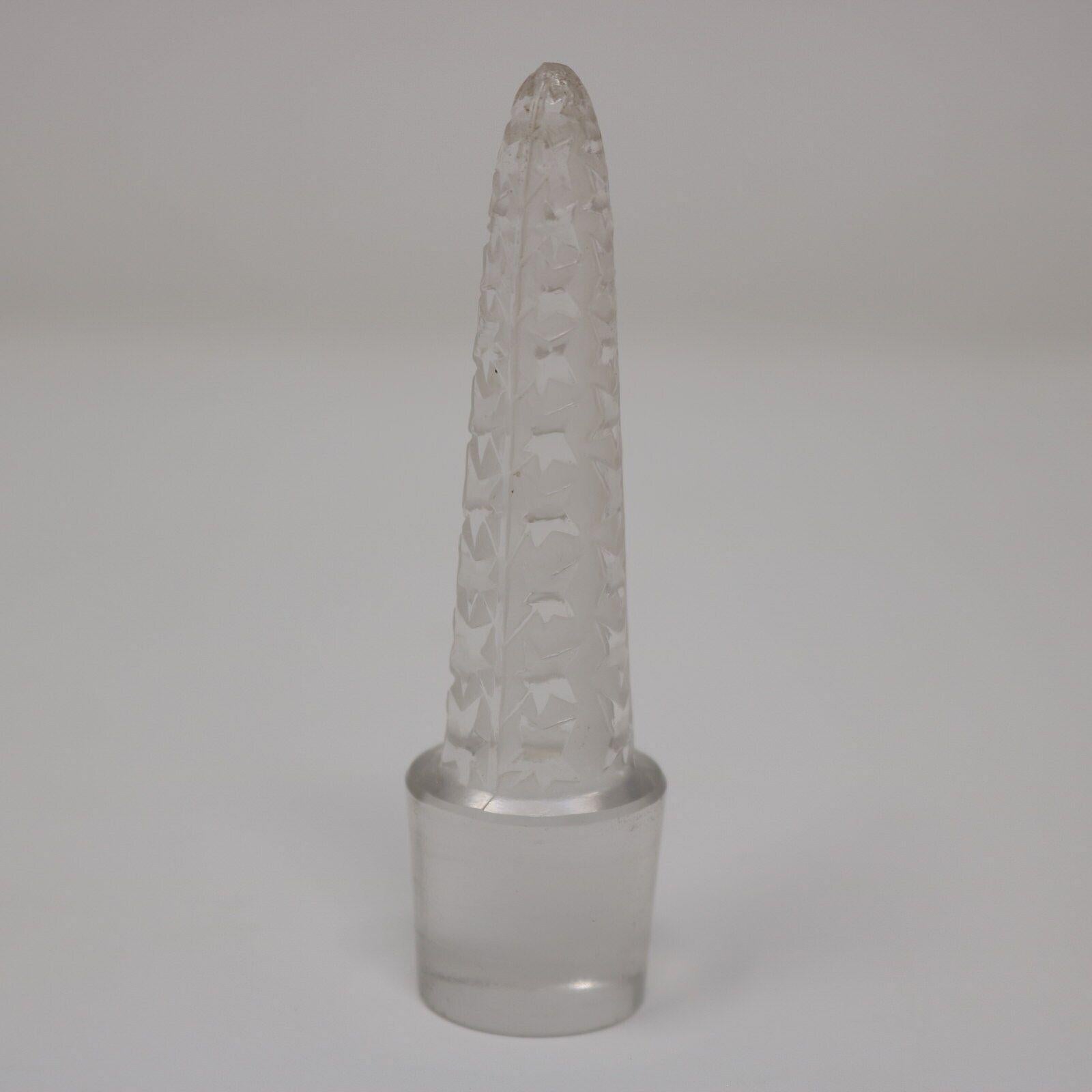 Rene Lalique Clear Glass 'Dornach' Decanter For Sale 1