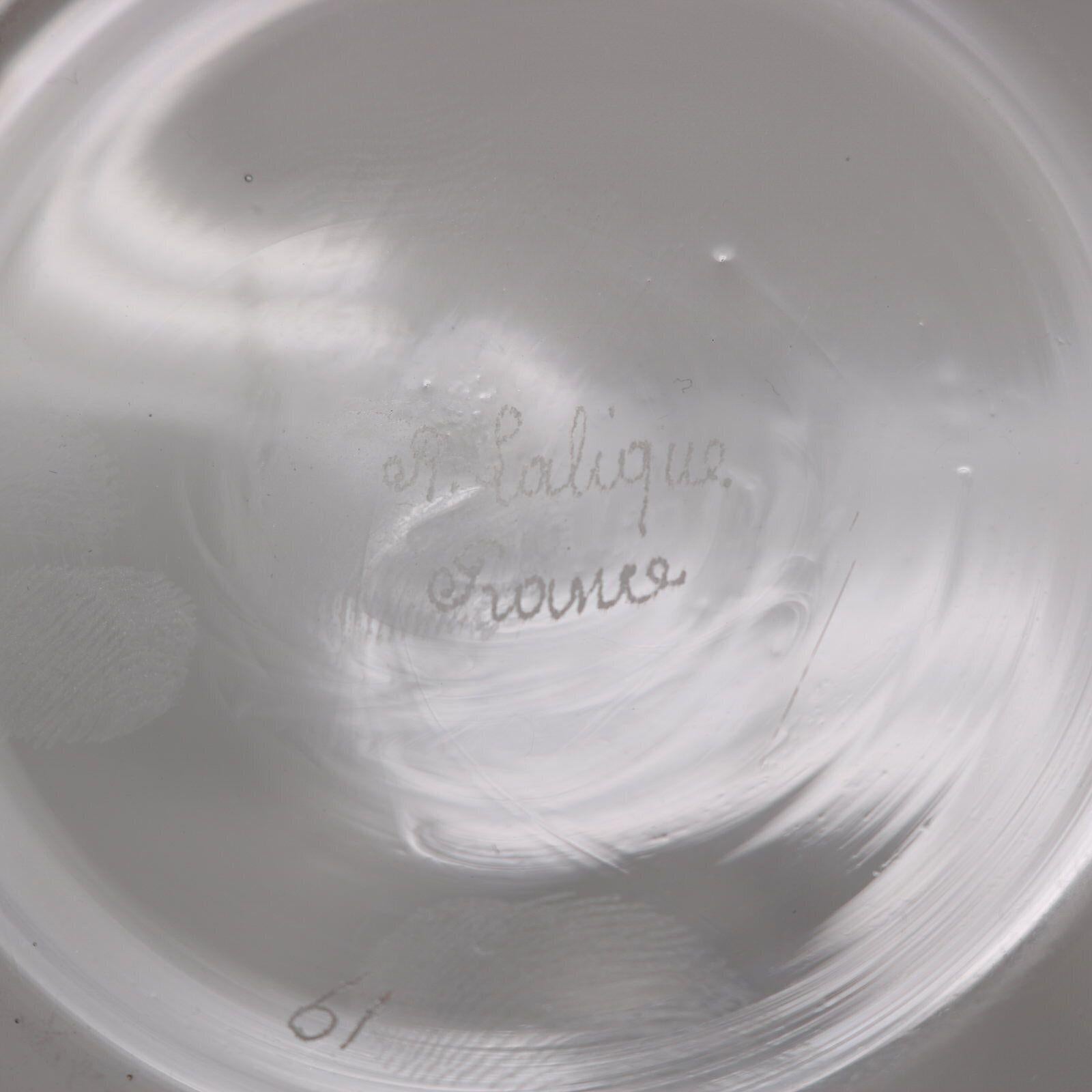 Rene Lalique Clear Glass 'Dornach' Decanter For Sale 2