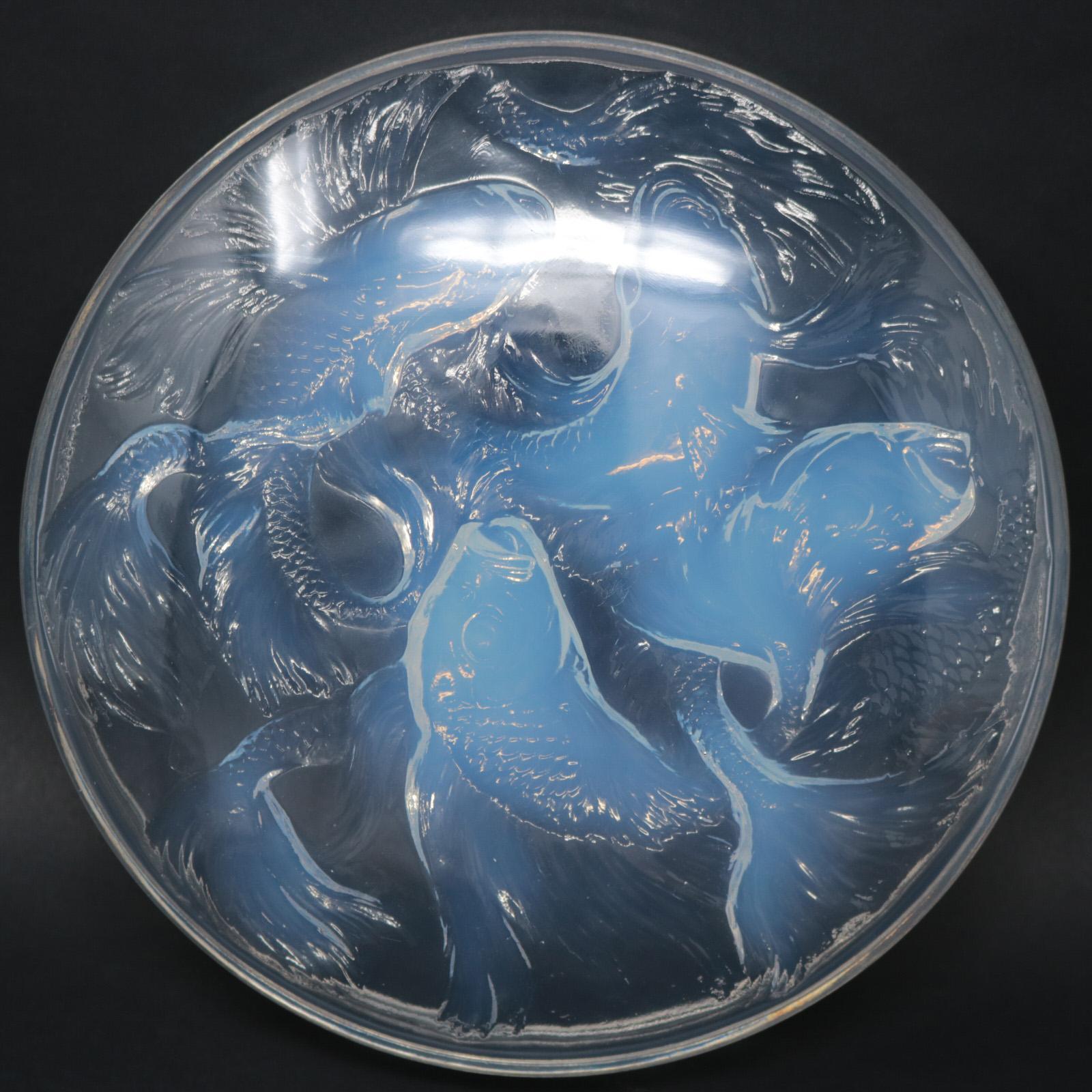 Pressed René Lalique Clear and Opalescent Glass 'Cyprins' Box