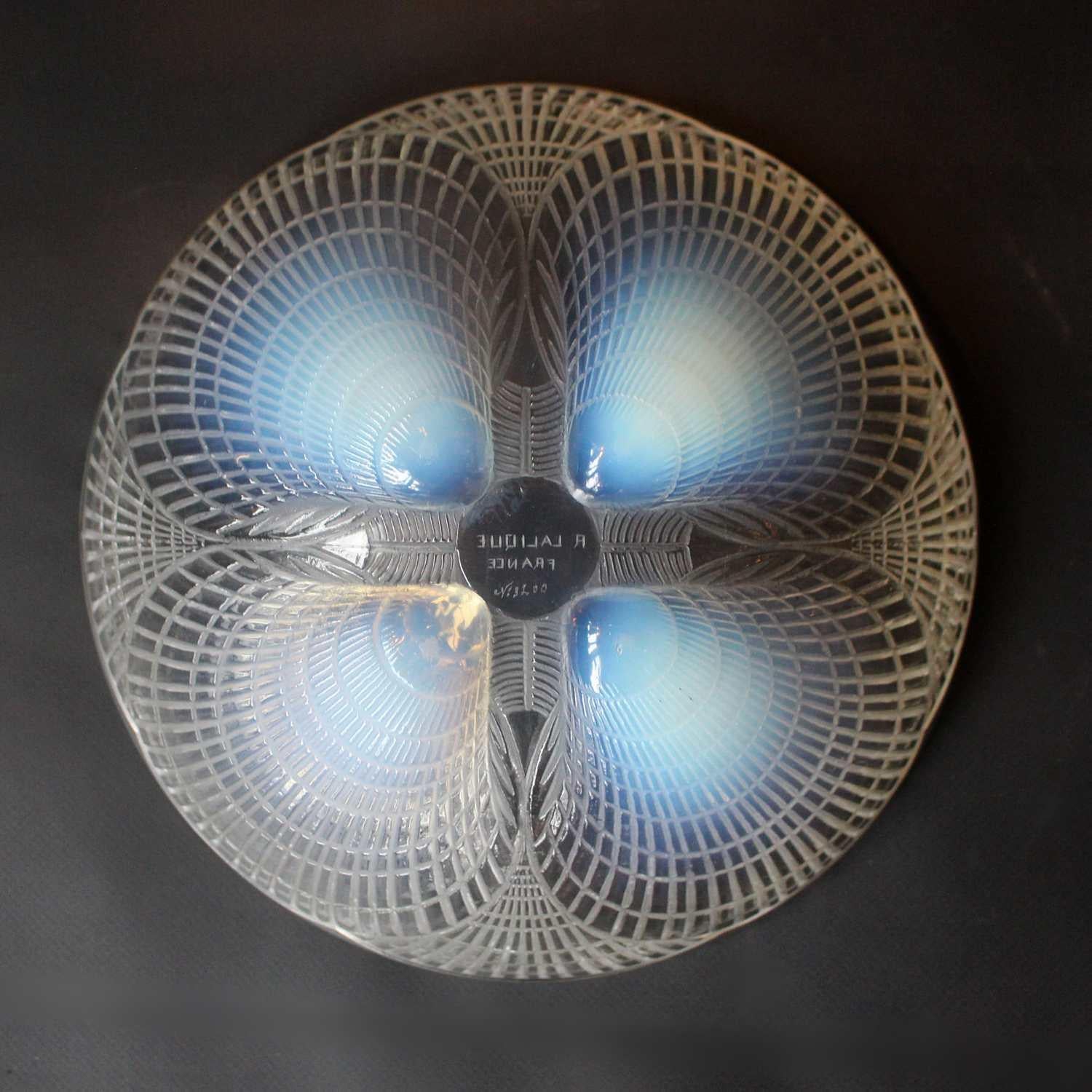 René Lalique Coquilles Bowl In Good Condition In Forest Row, East Sussex