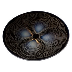 Plato de cristal opalescente «Coquilles n.º 1» de René Lalique, Francia, hacia 1924