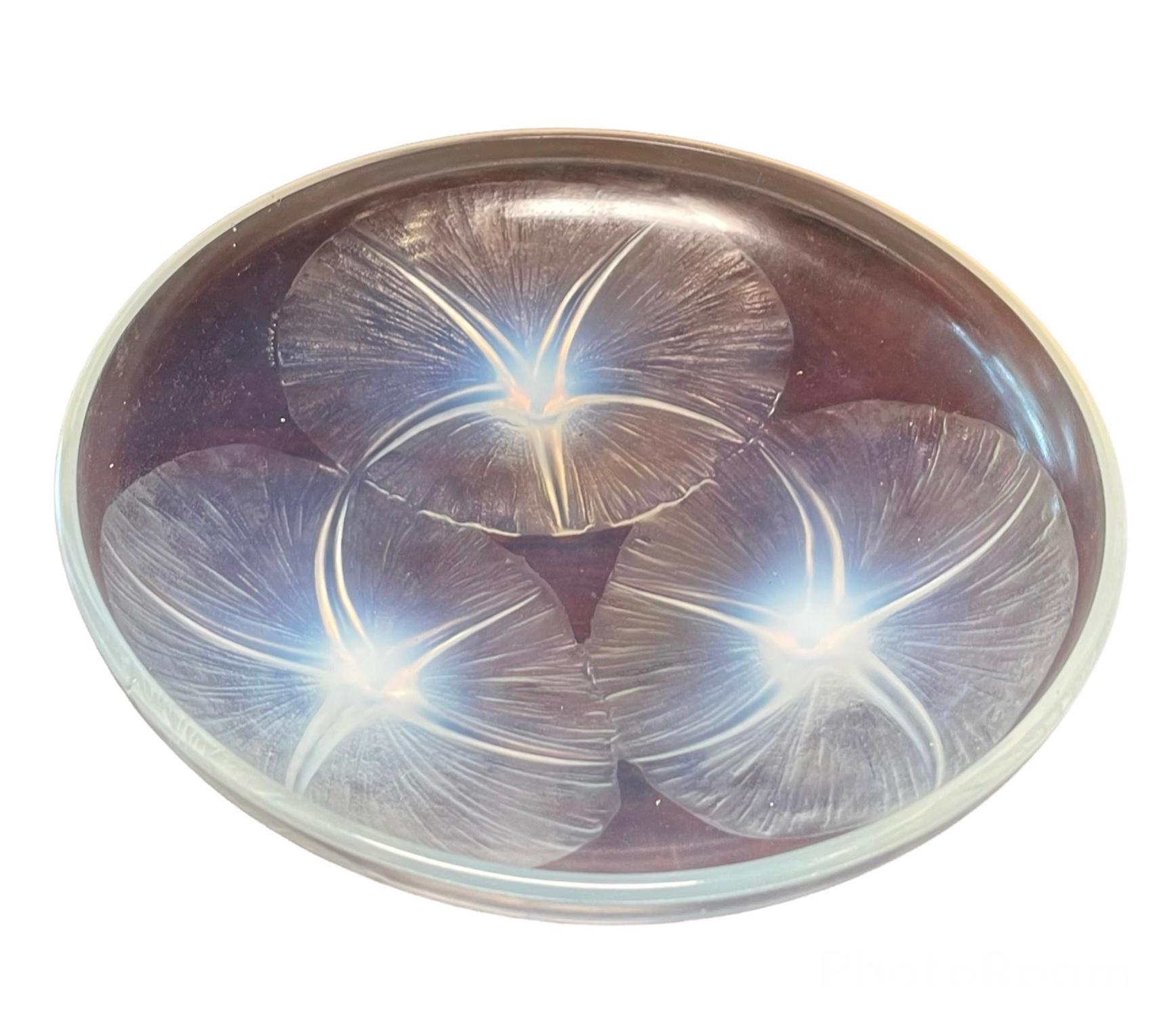 Molded Rene Lalique Crystal Volubilis Flowers Bowl For Sale