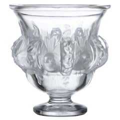 René Lalique Cup with Foot "Dampierre"