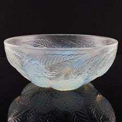Rene Lalique Coupe Dahlias No 1 - Marcilhac 3210 Designed 1921