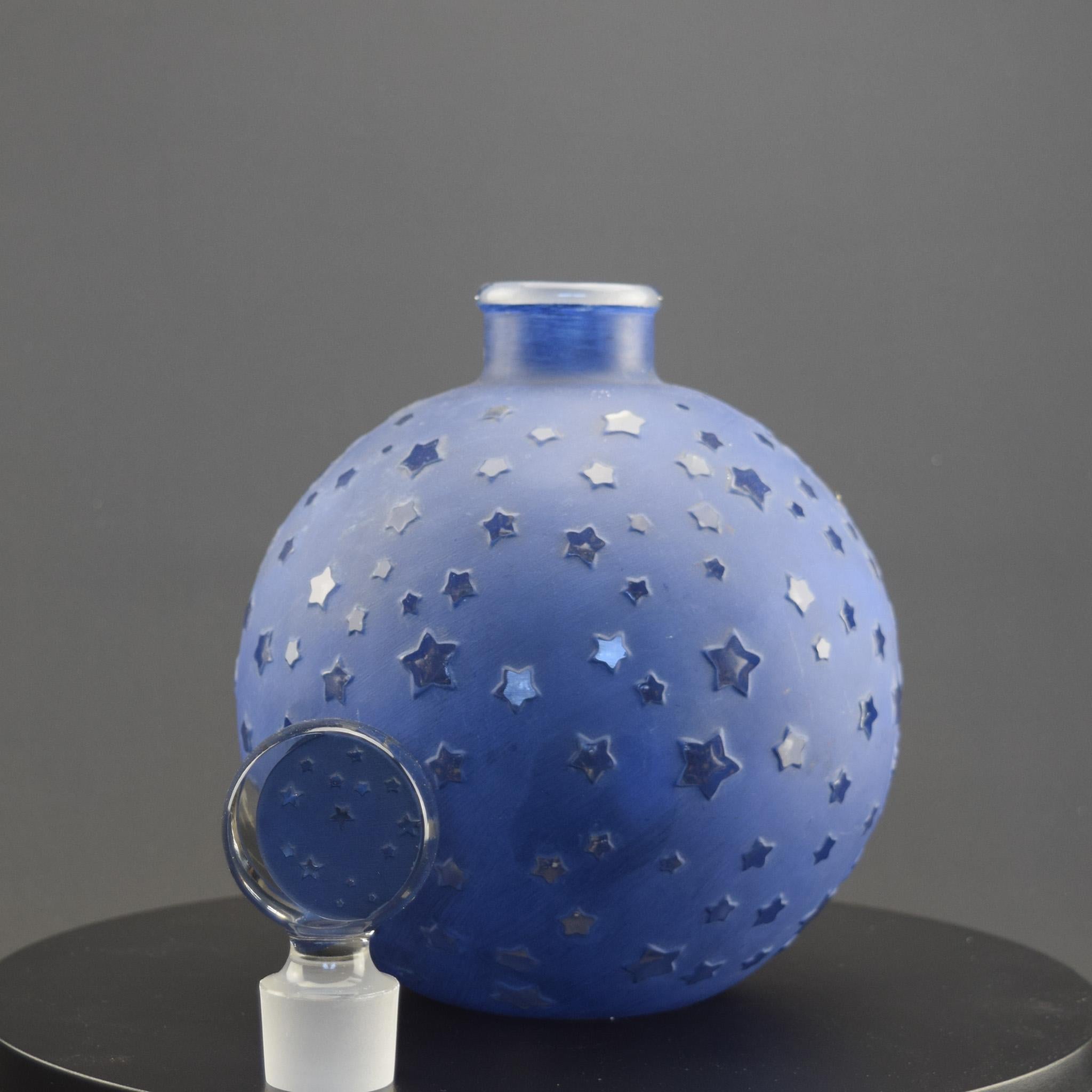 Early 20th Century Rene Lalique Dans Le Nuit perfume bottle C1924 Large Size 25.5cm For Sale
