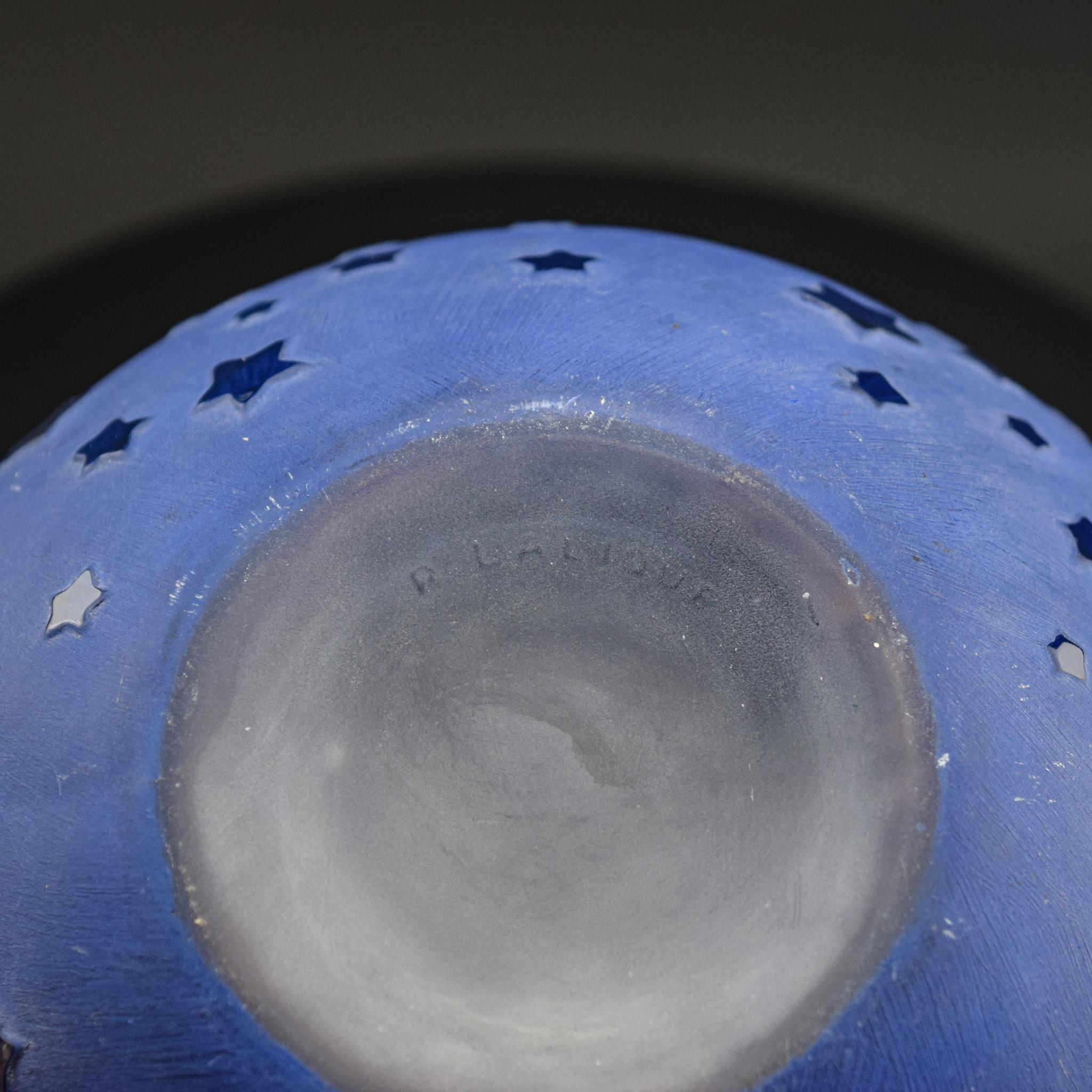 Glass Rene Lalique Dans Le Nuit perfume bottle C1924 Large Size 25.5cm For Sale