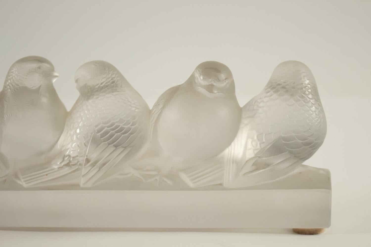 French Rene Lalique Decoration Groupe De Six Moineaux For Sale