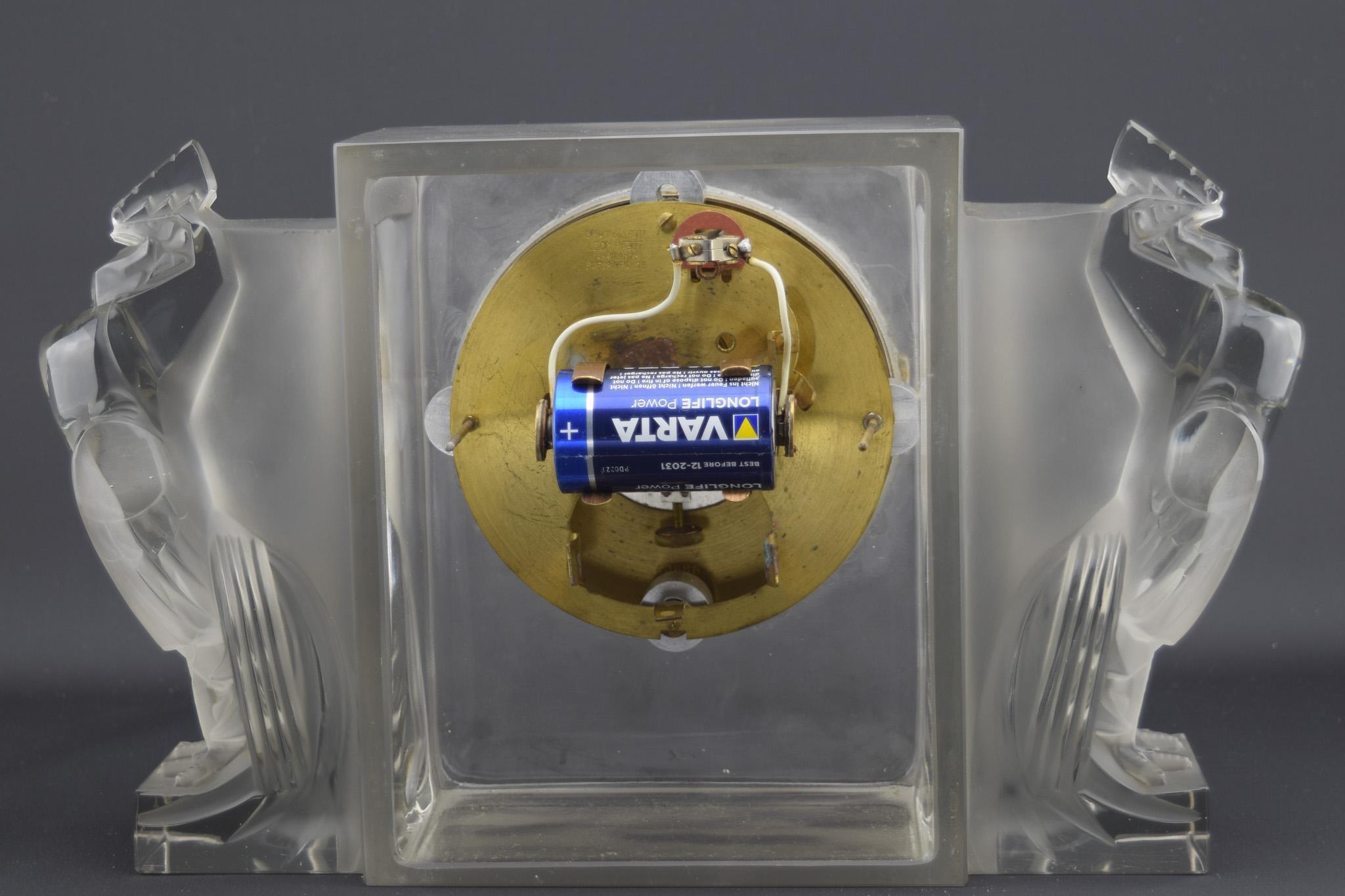 Vetro Orologio Deux coqs di Rene Lalique C1929 in vendita