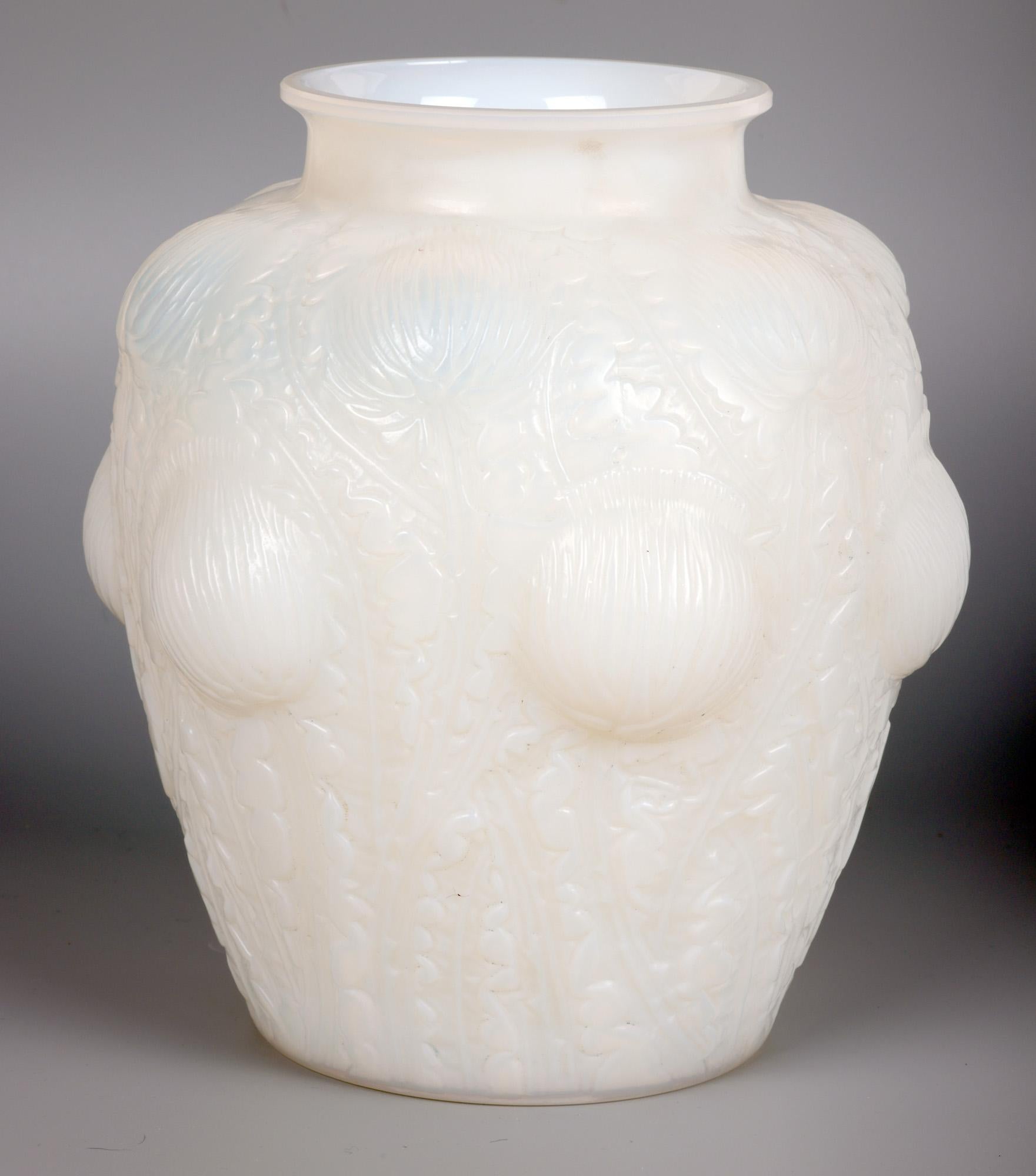 Rene Lalique Early Opalescent Domrémy Art Glass Vase For Sale 3