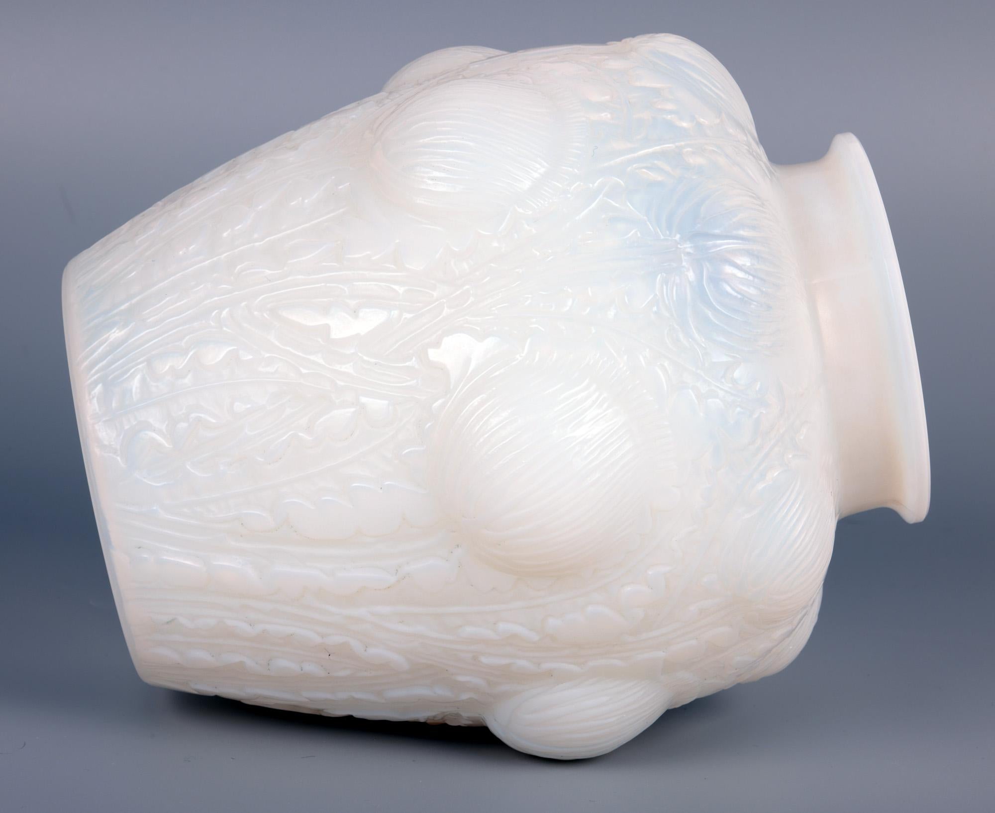 Rene Lalique Early Opalescent Domrémy Art Glass Vase For Sale 2