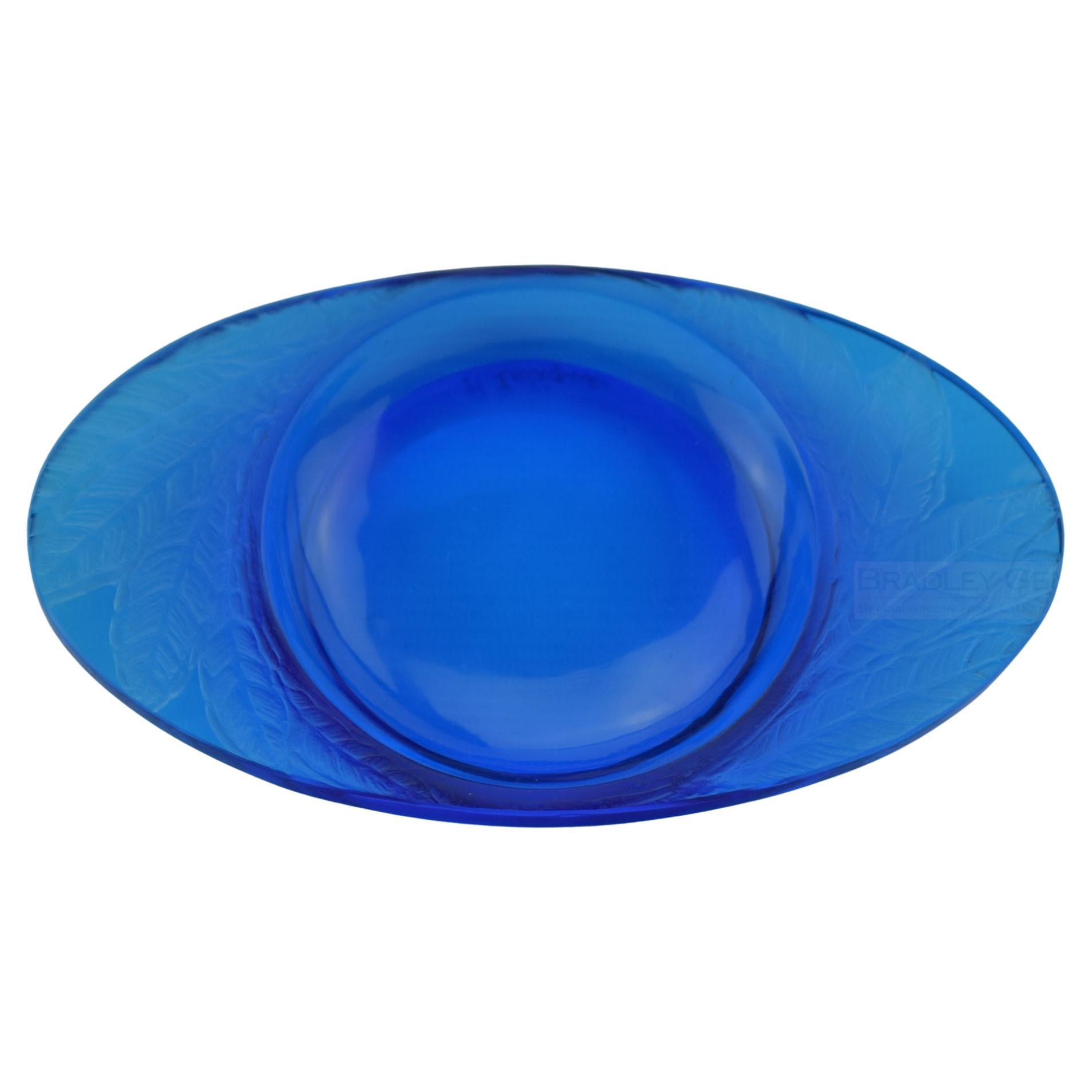 Posacenere Feuilles blu elettrico di Rene Lalique C1924
