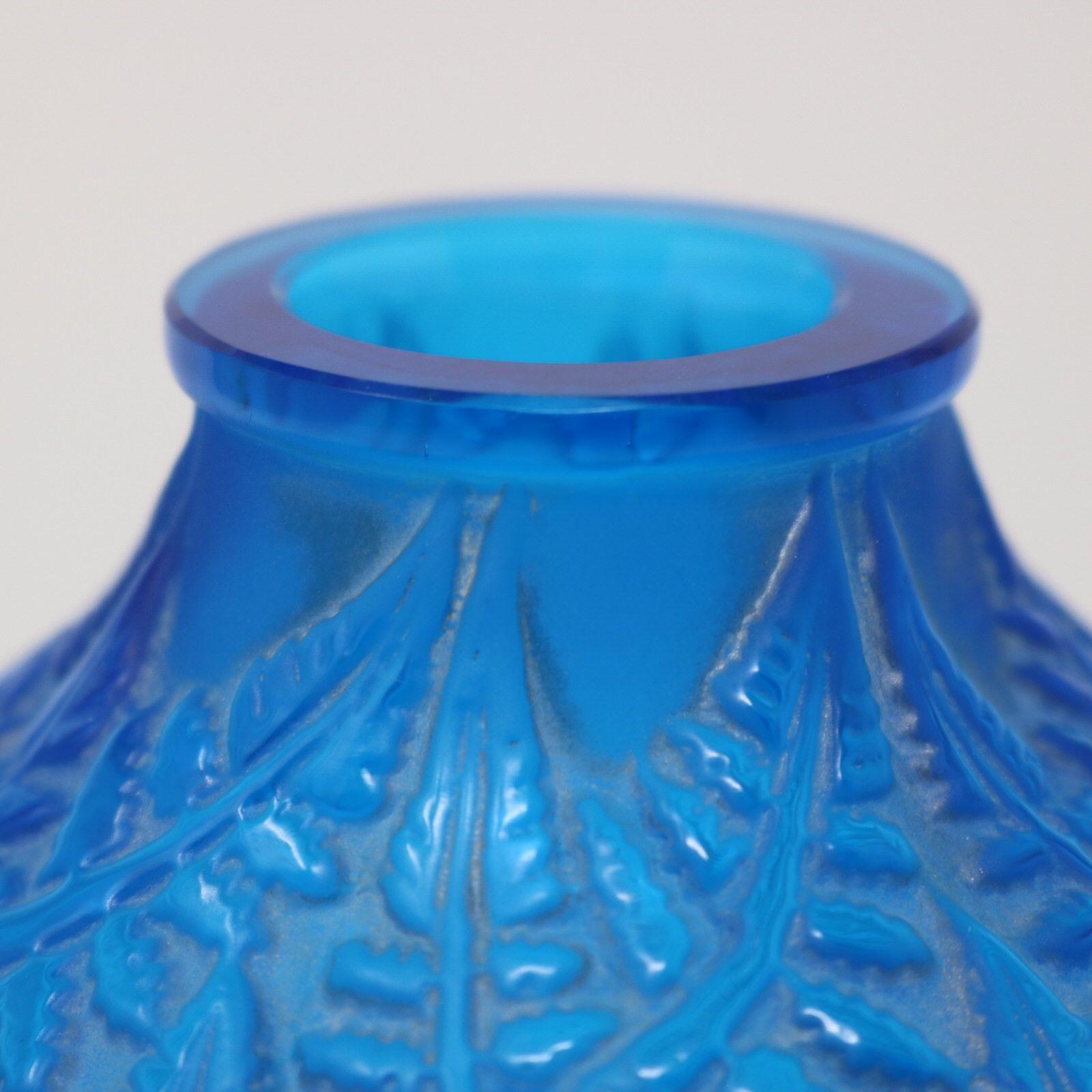 Rene Lalique Electric Blue Glass Espalion Vase For Sale 2