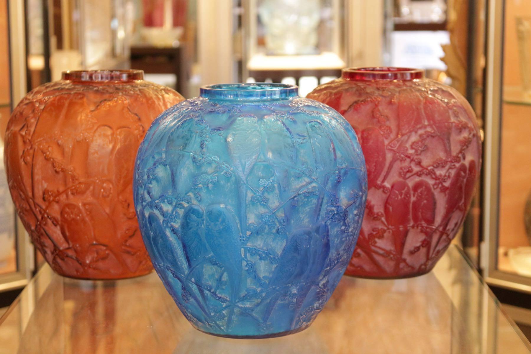 Art Glass René Lalique Electric Blue Vase 