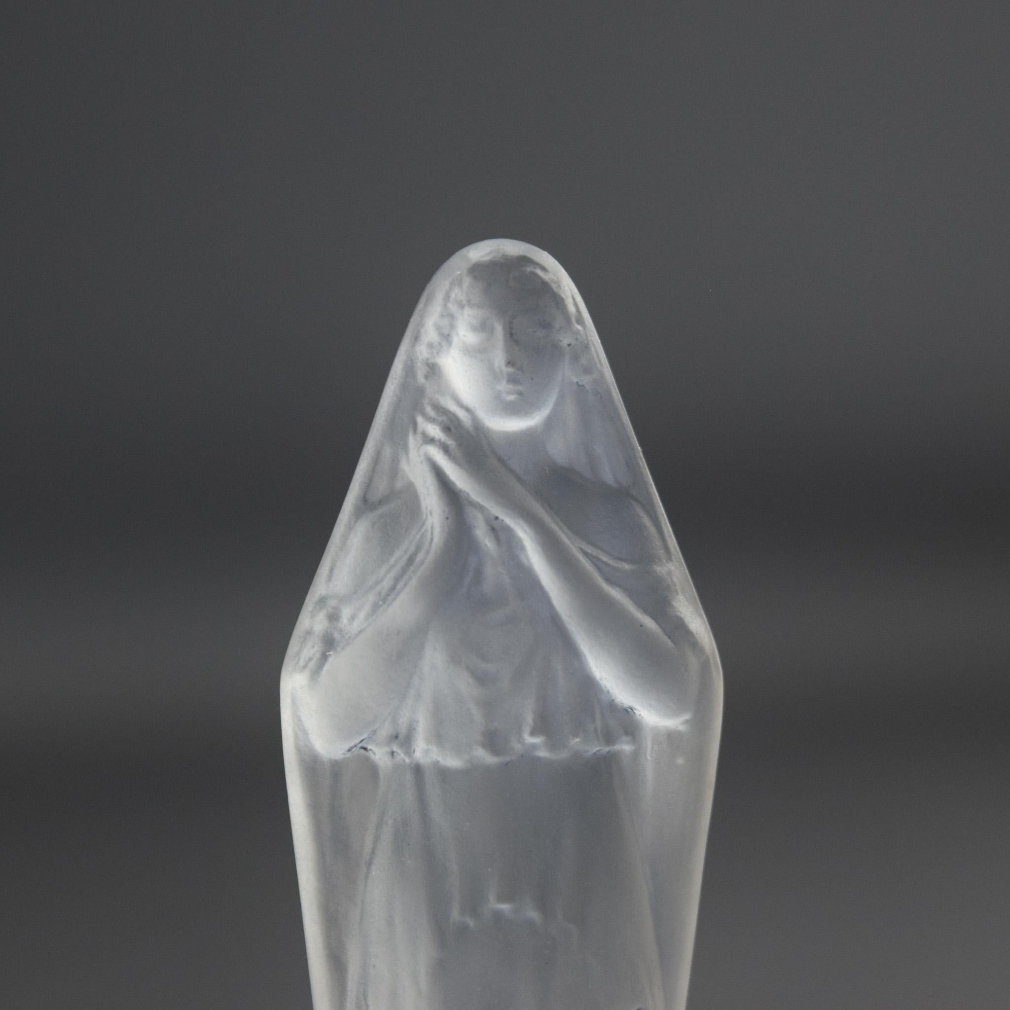 Rene Lalique figurine mains jointes Siegel c1920 (Frühes 20. Jahrhundert) im Angebot