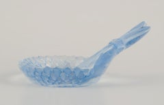 René Lalique, France. Early "Dahlia et Papillon" bowl in blue art glass.