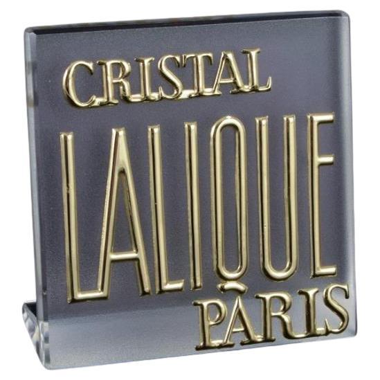 René Lalique, Francia. Cartello espositivo/insegna del negozio in vetro parzialmente satinato. in vendita