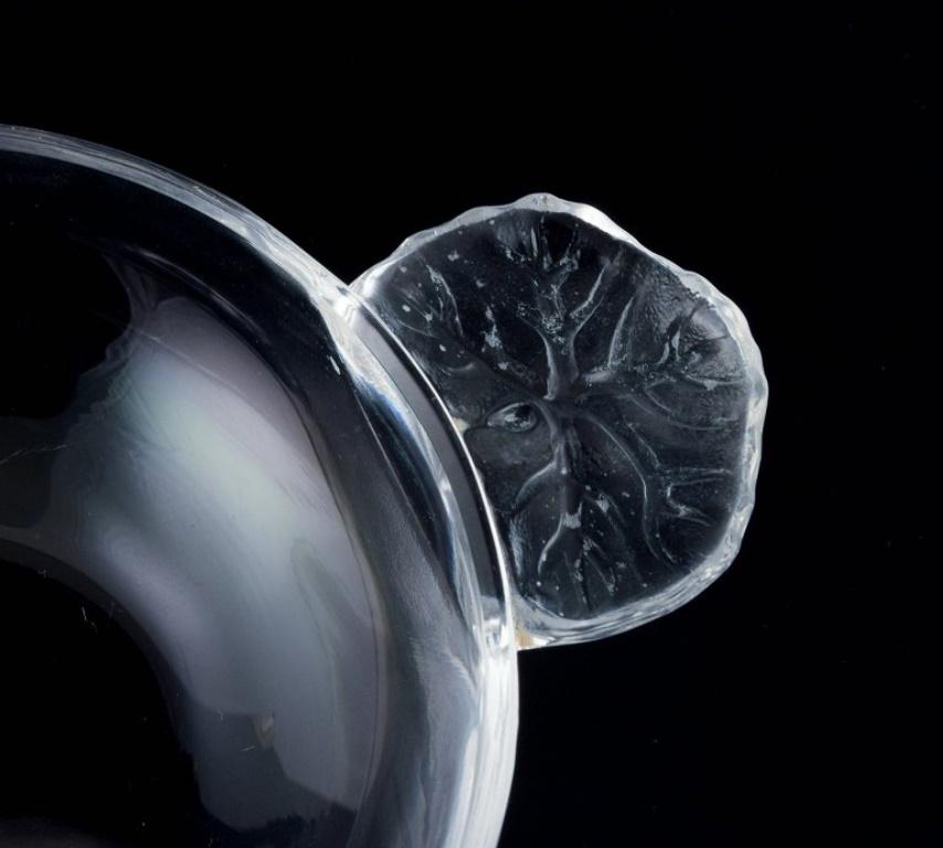 René Lalique, France. Four small Honfleur bowls in art glass. In Excellent Condition In Copenhagen, DK