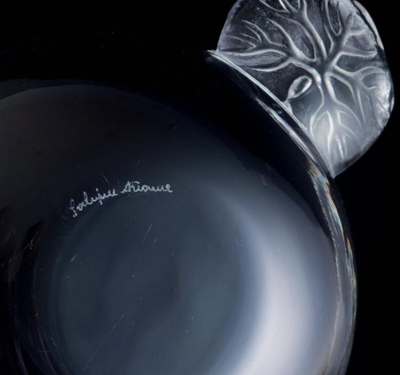 Glass René Lalique, France. Four small Honfleur bowls in art glass.  For Sale
