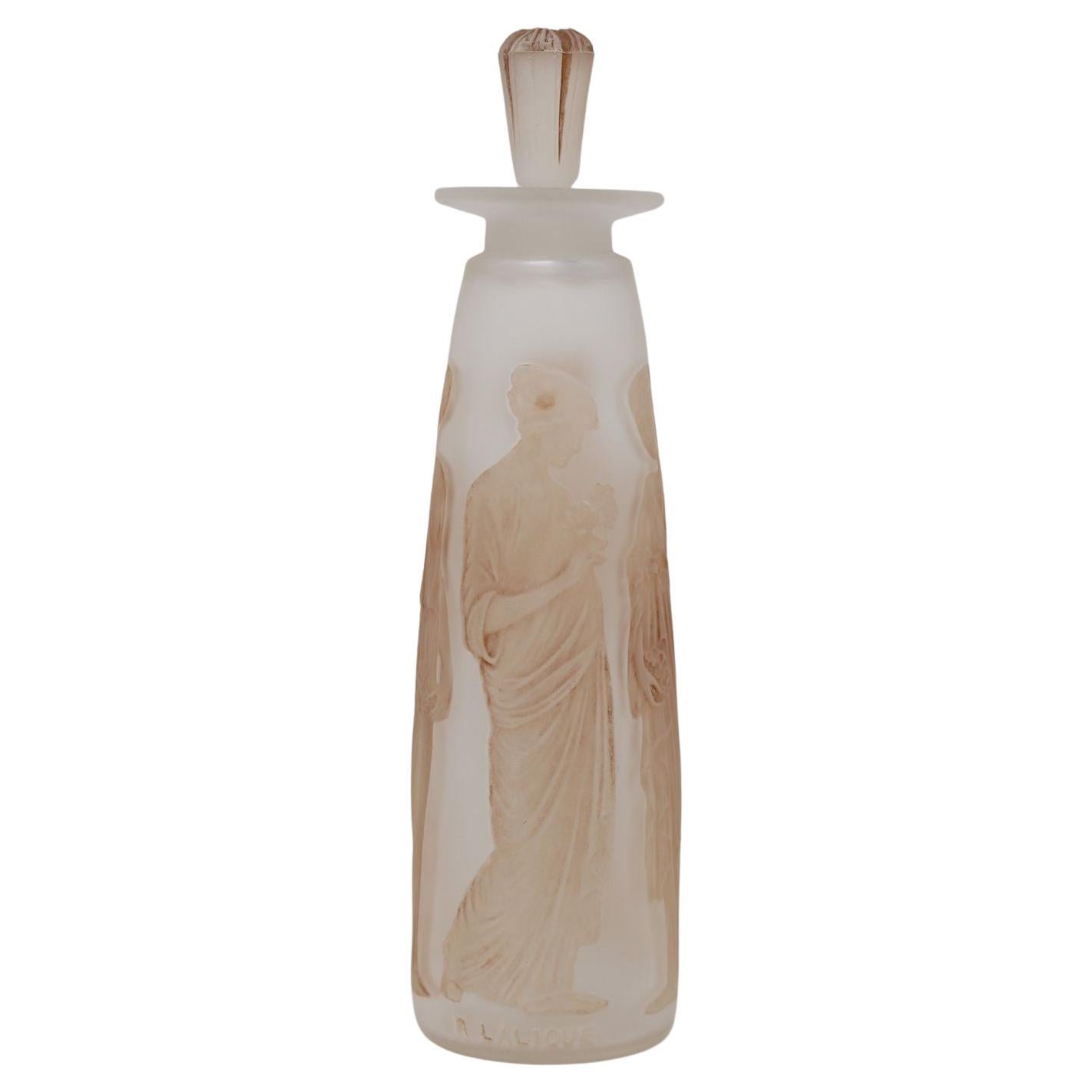 Rene Lalique Glass Ambre Antique Perfume Bottle in vendita
