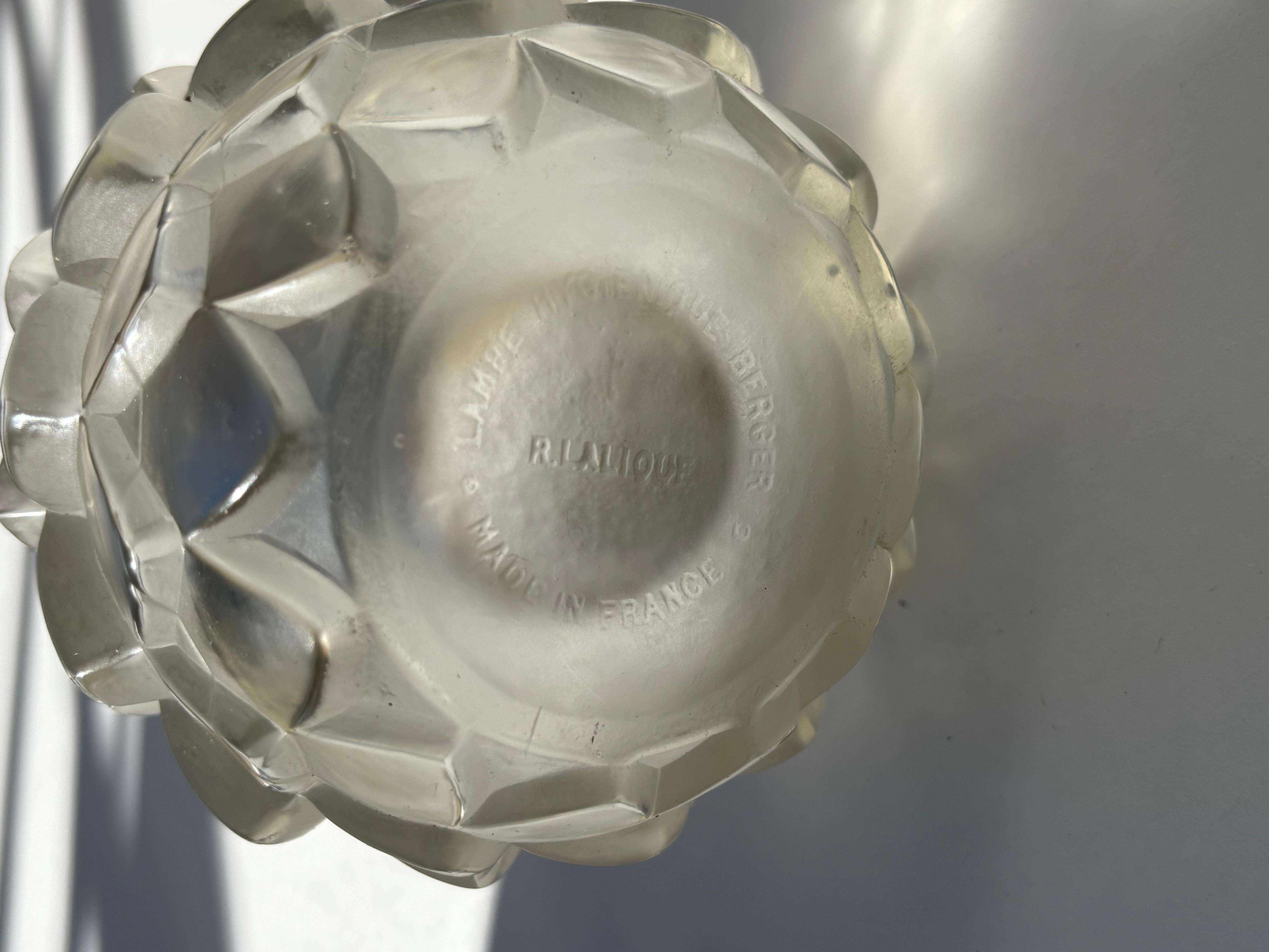 Molded Rene Lalique  glass Artichoke Perfume burner / lamp  for Berger. For Sale