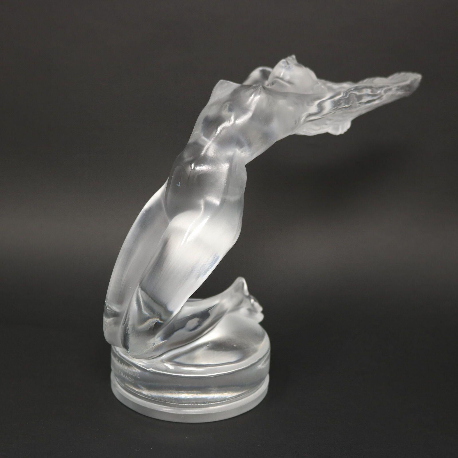 Rene Lalique Glass Chrysis Car Mascot In Good Condition For Sale In Chelmsford, Essex