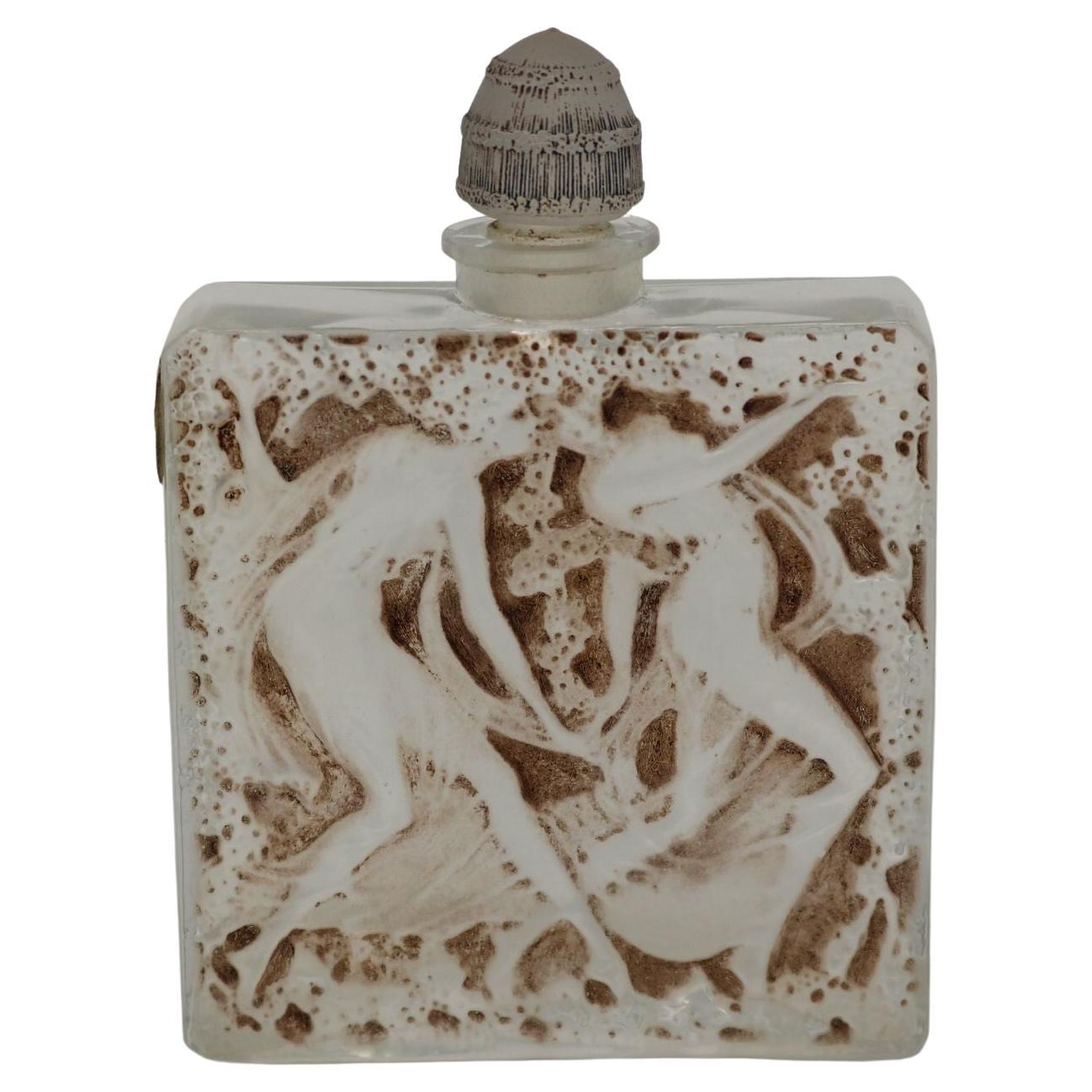 Bouteille de parfum L'elegance en verre Rene Lalique sur 1stDibs