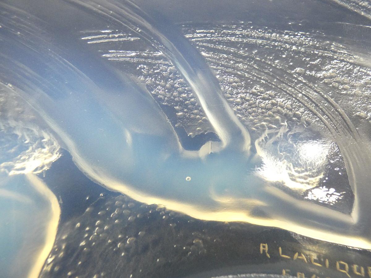 Rene Lalique Glass Opalescent Ondines Bowl For Sale 5