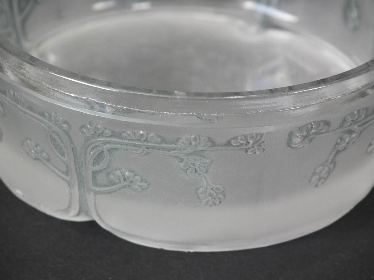 French Rene Lalique Glass 'Quatre Papillons' Box