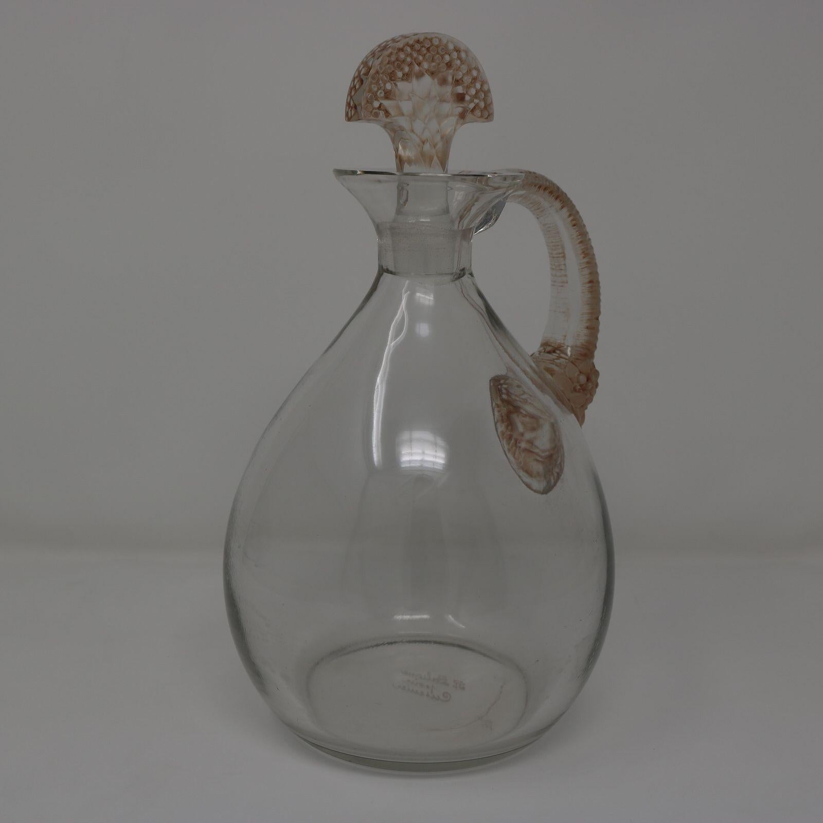 René Lalique Glass Satyre Decanter In Excellent Condition For Sale In Chelmsford, Essex