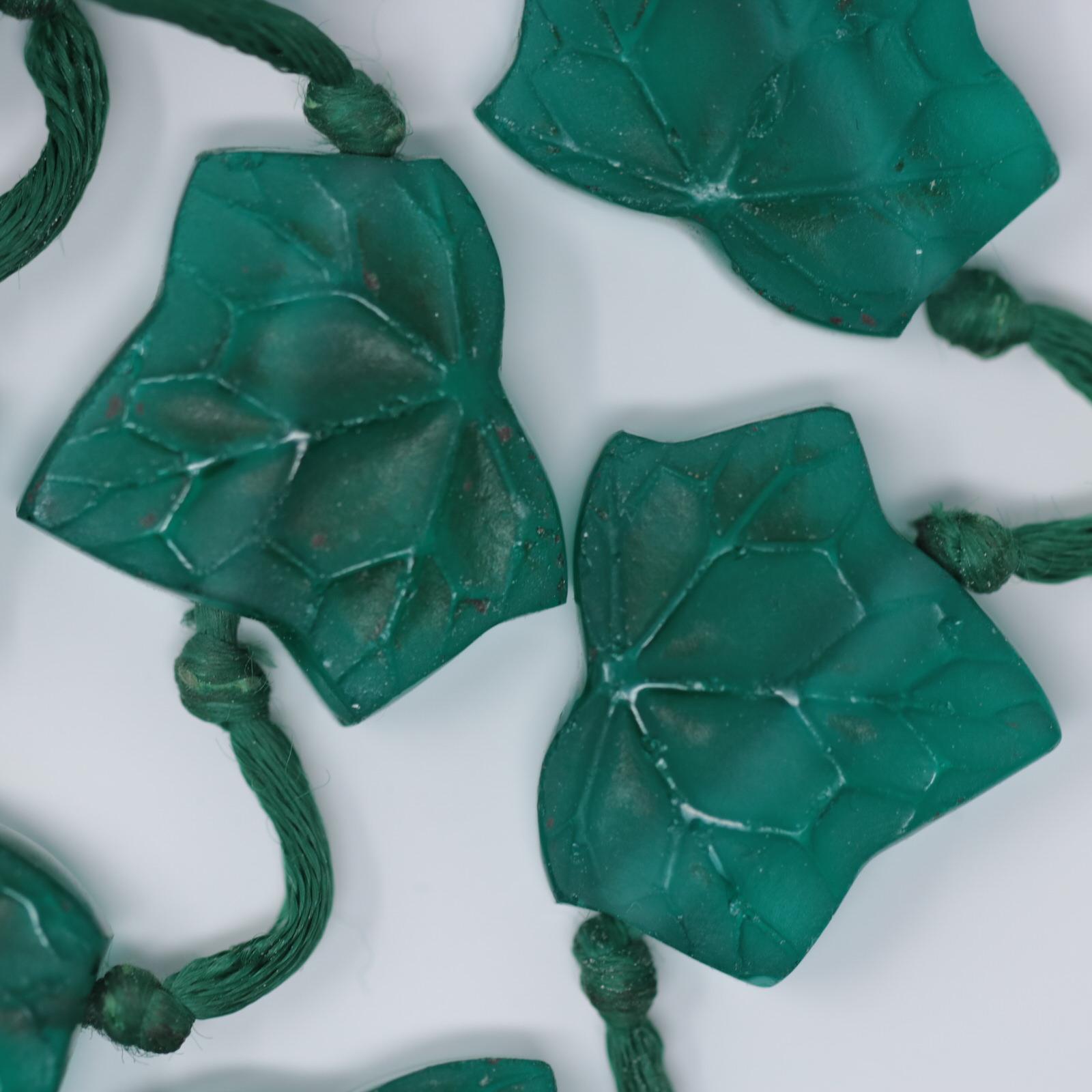 Pressed Rene Lalique Green Glass 'Feuilles De Lierre' Necklace