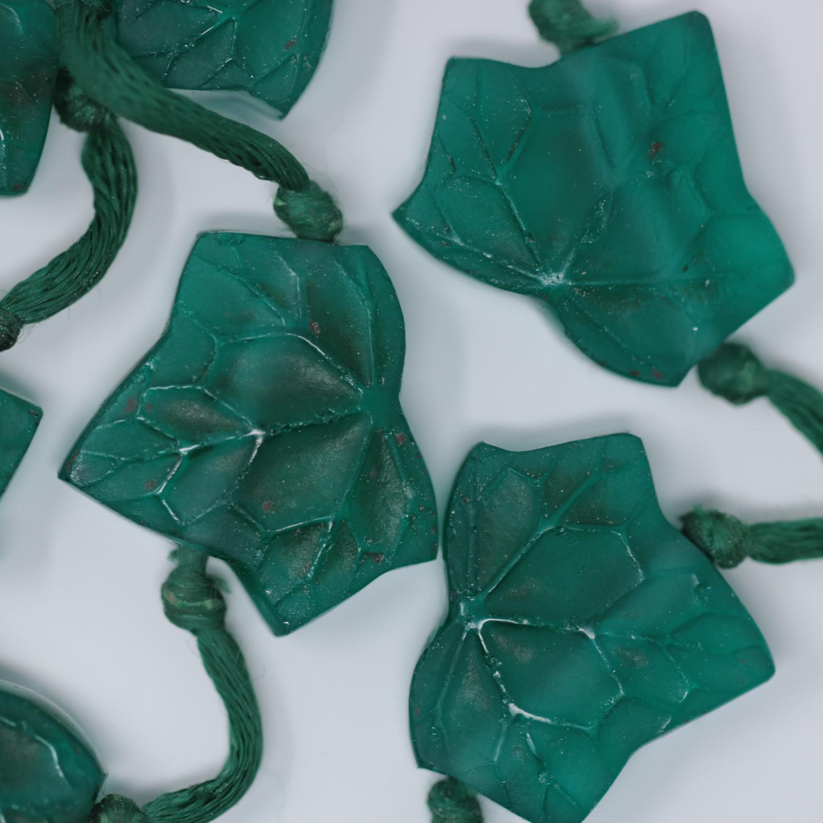 Rene Lalique Green Glass 'Feuilles De Lierre' Necklace 1