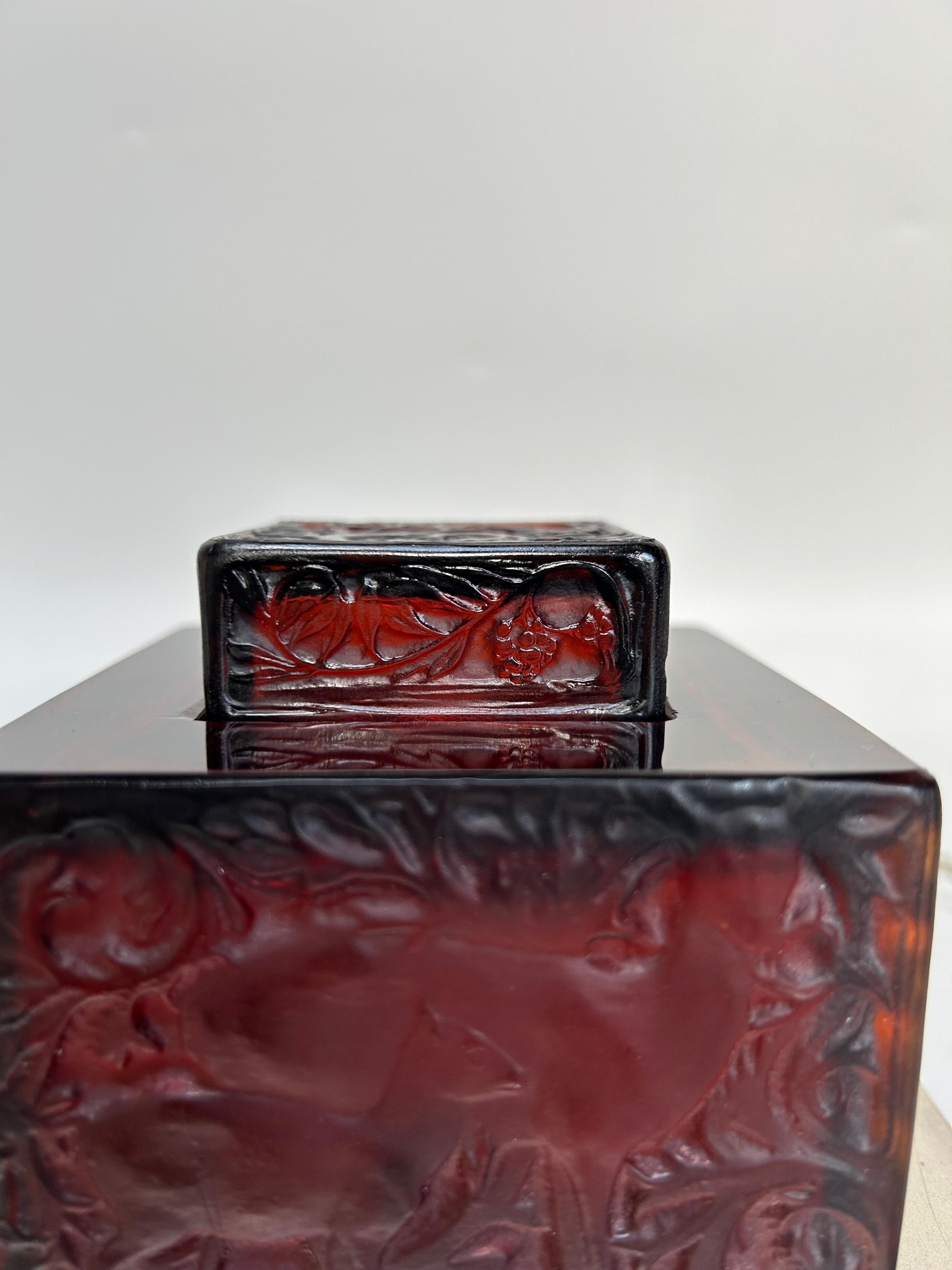 Modello di calamaio da notte René Lalique con fa Creato nel 1913 In condizioni ottime in vendita a NANTES, FR