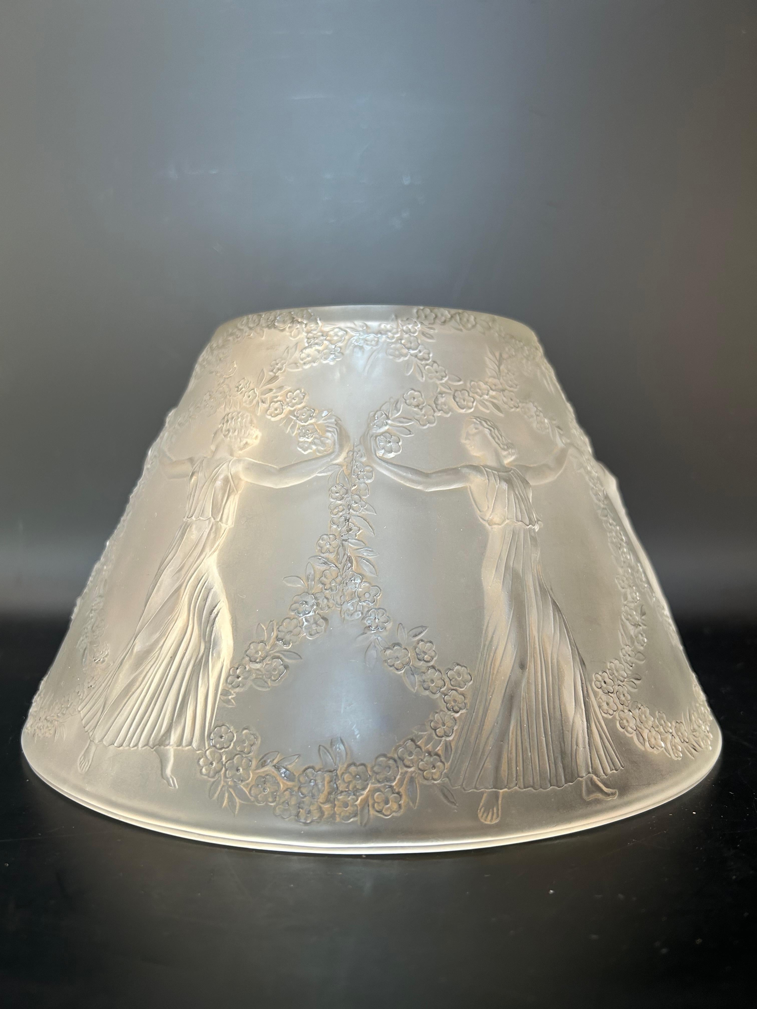 Art Deco René lalique Lamp Cover 6 Dancers For Sale