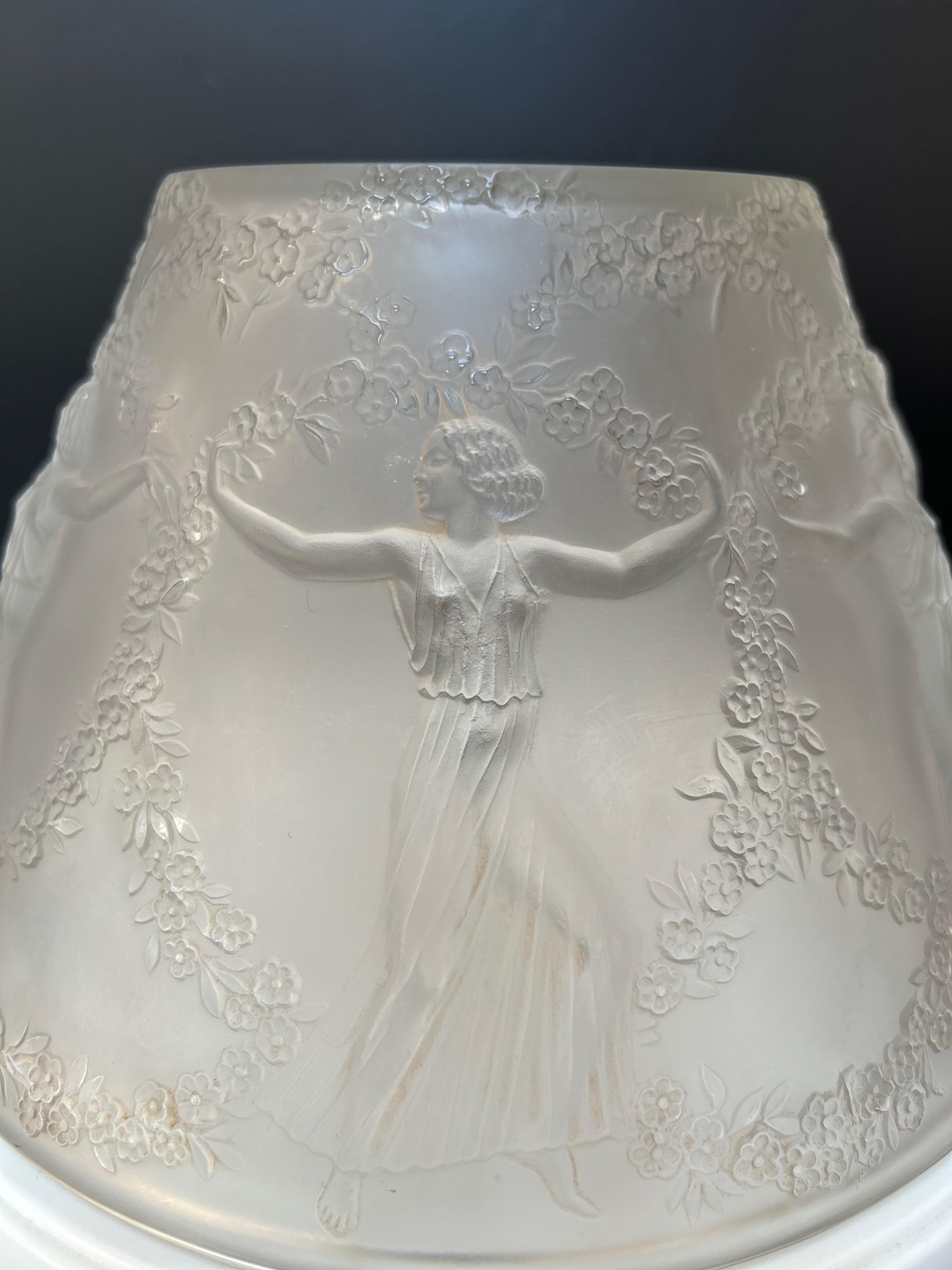 René lalique Lamp Cover 6 Dancers For Sale 1